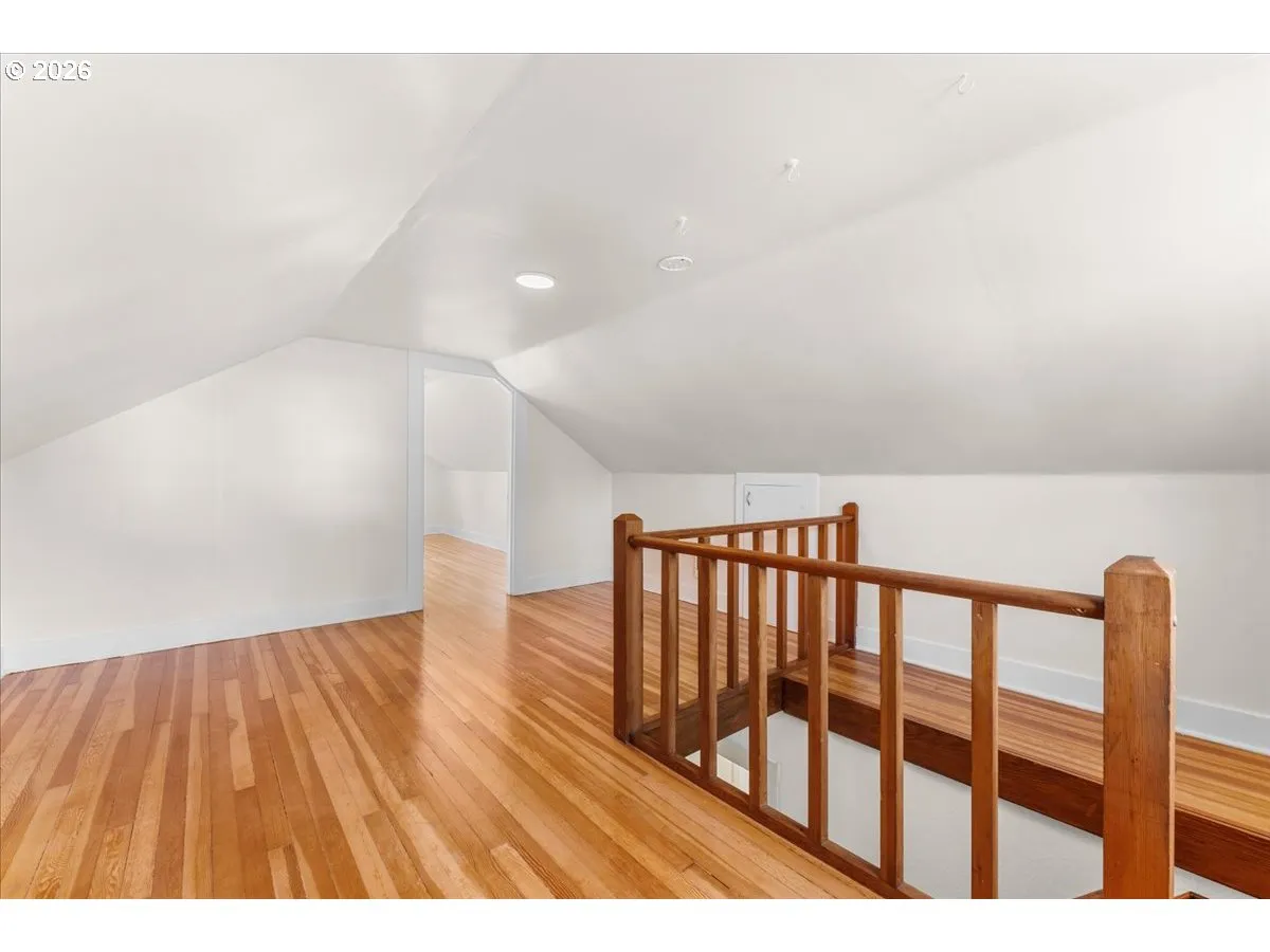Bonus Room