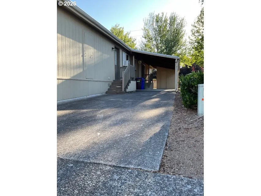 Carport