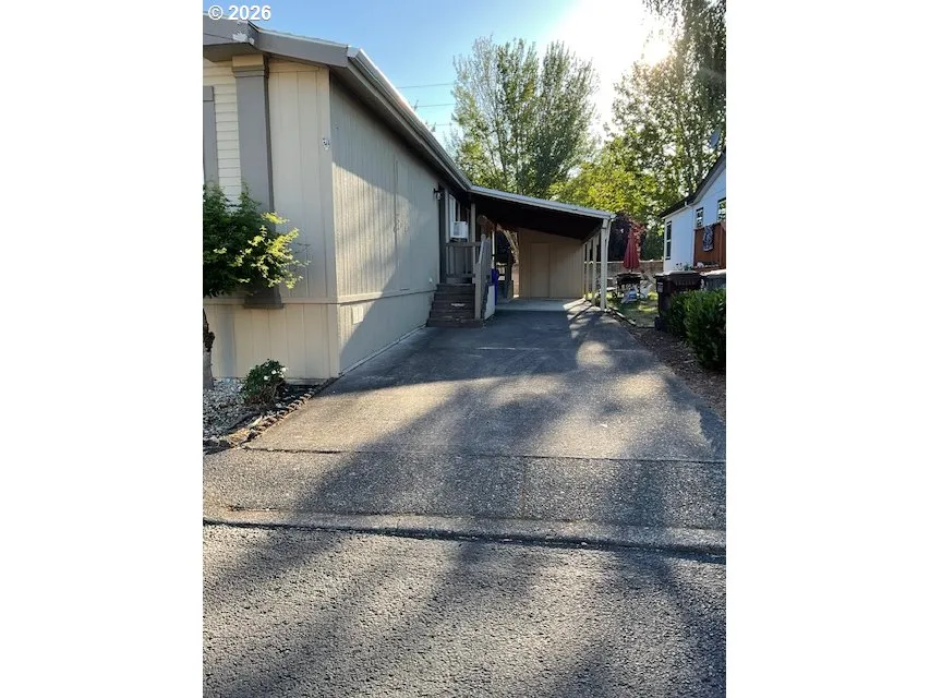 Carport