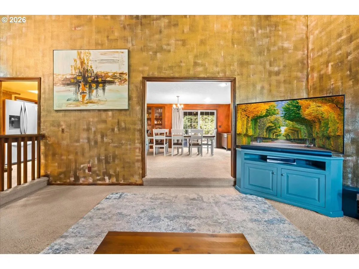 Living Room/Dining Room