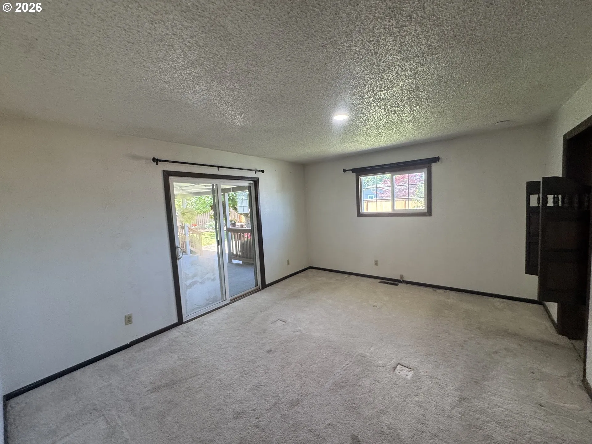 Bedroom, Primary