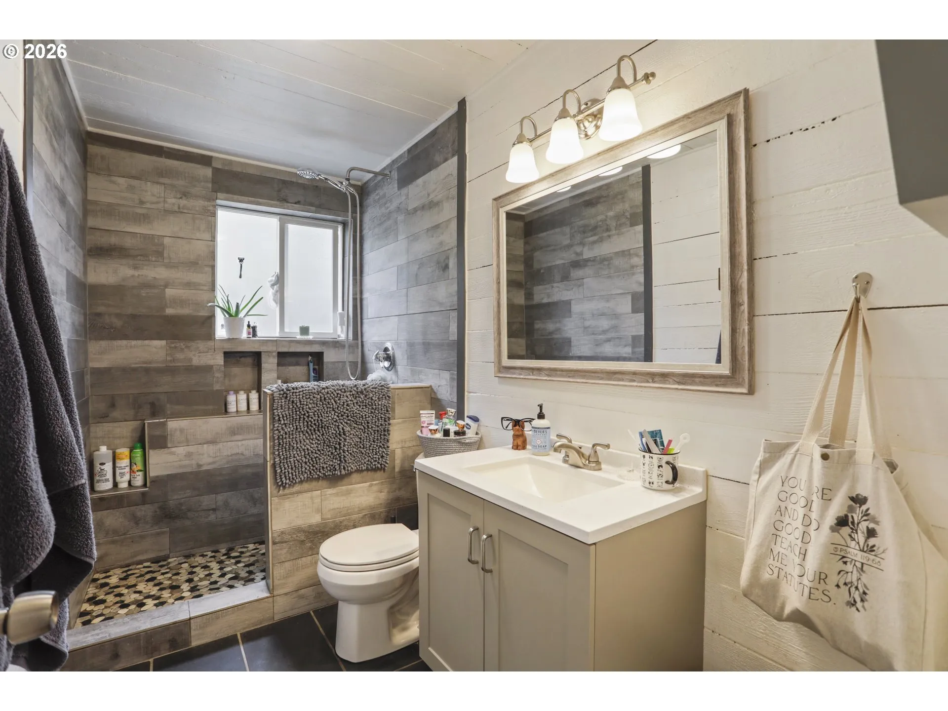 Bathroom-Lower