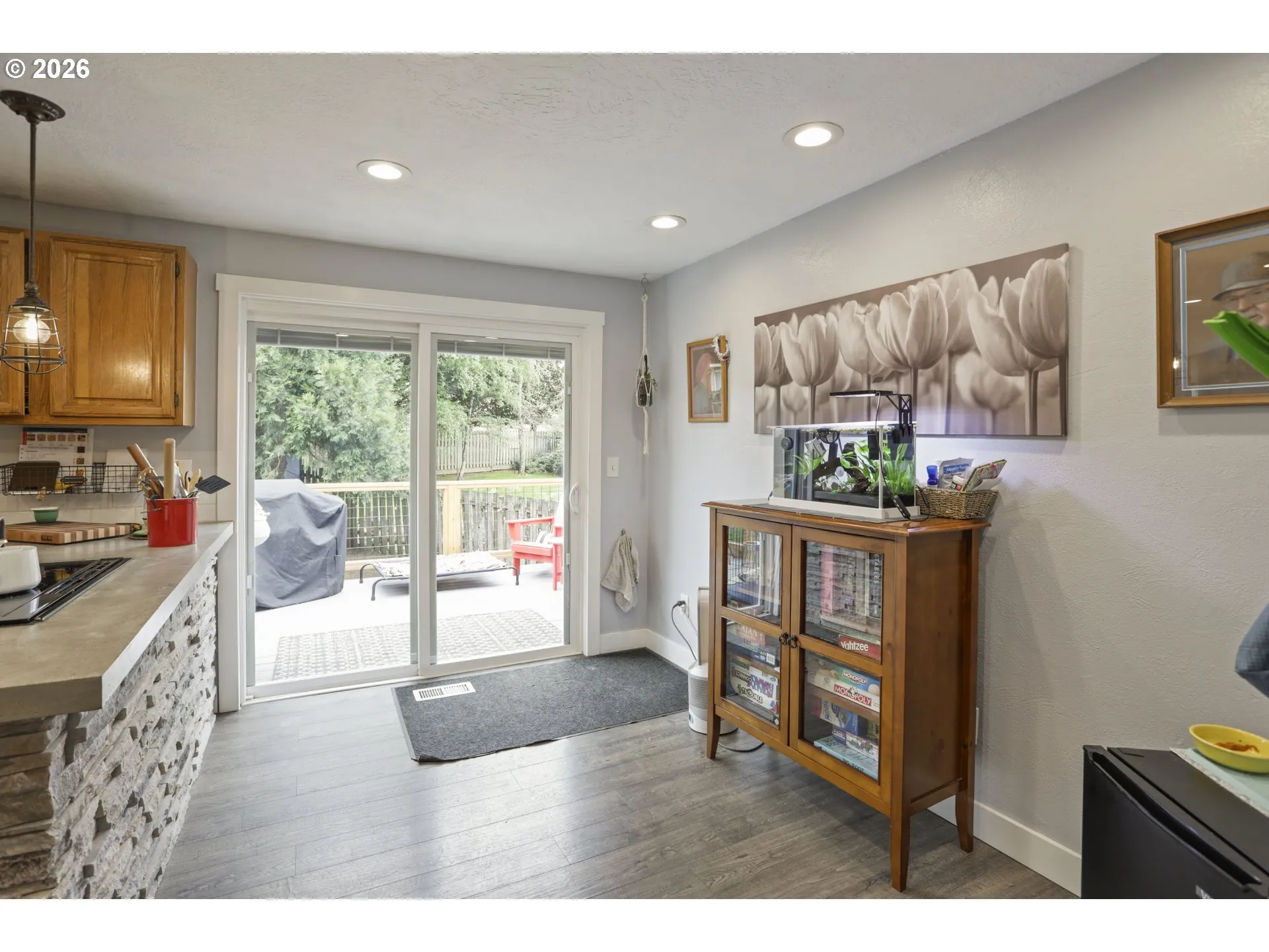 Kitchen/Nook-Eating Area