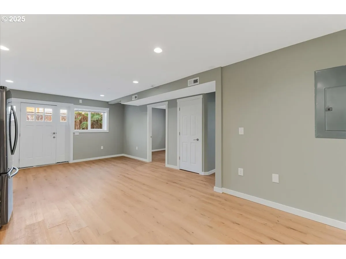 Kitchen/Living Room-# 2