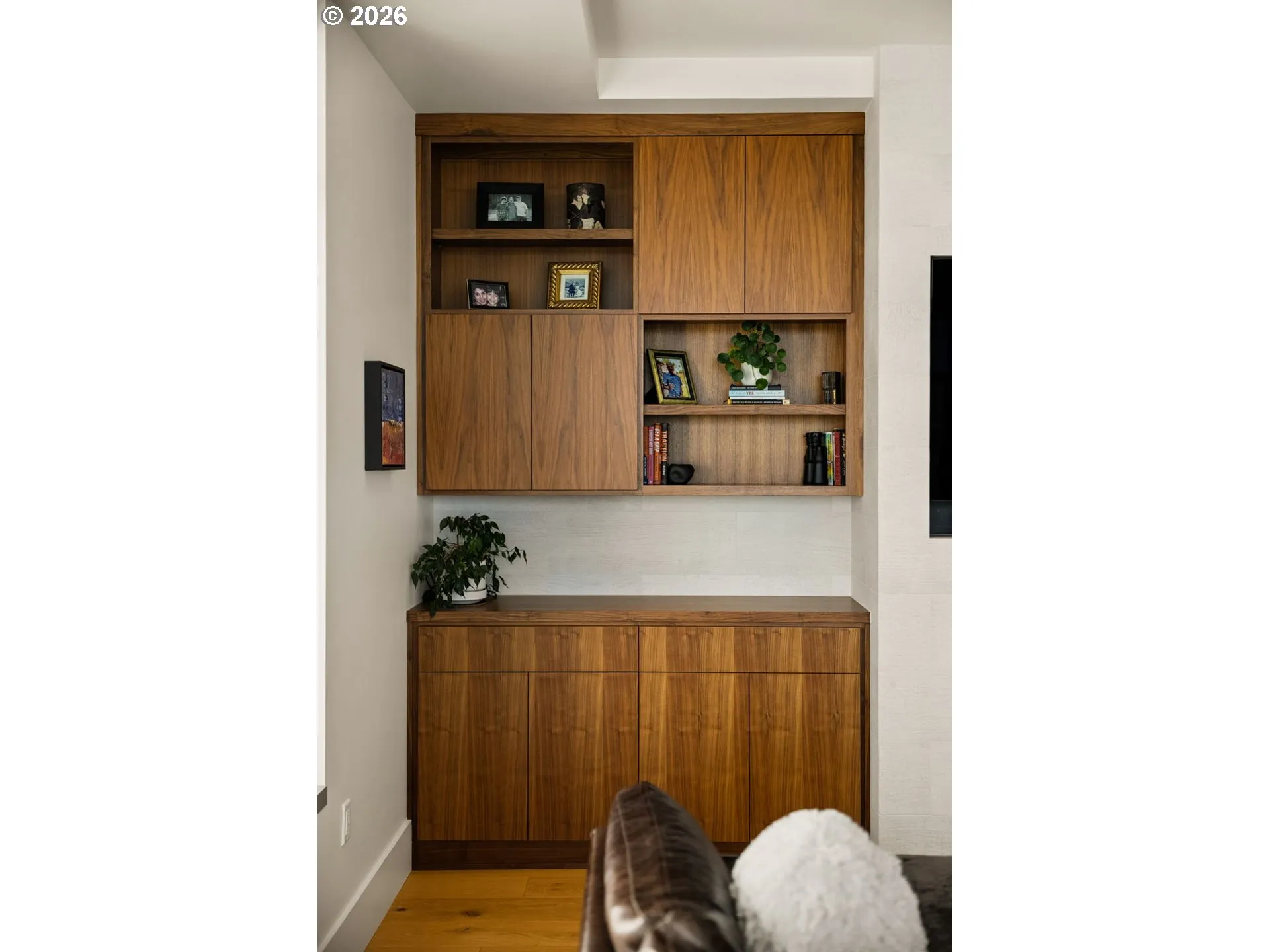 Built-In Cabinets