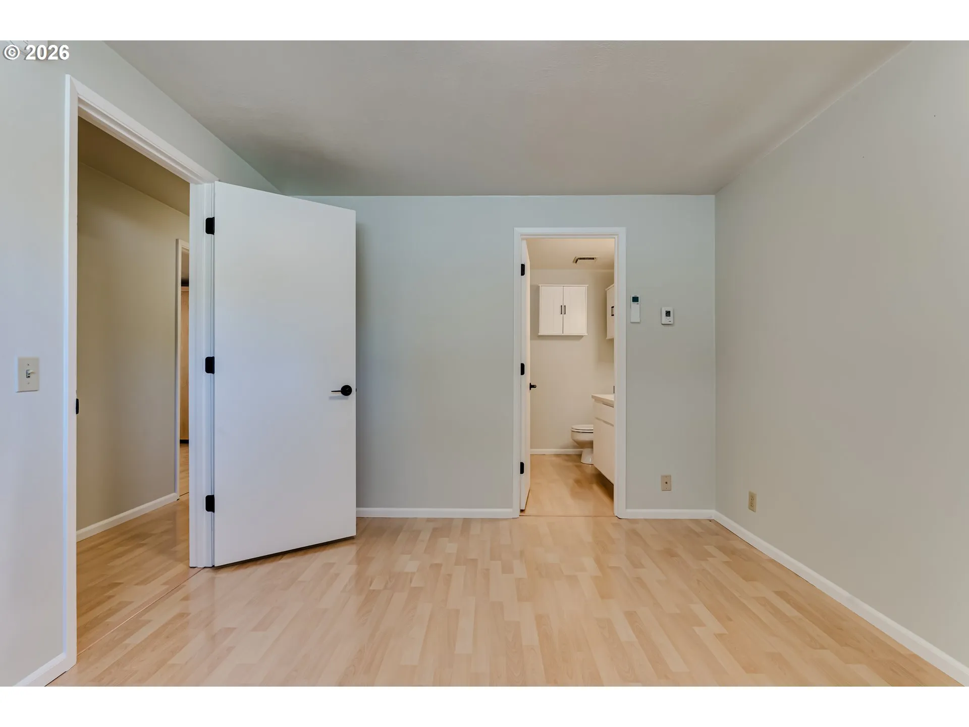 Bedroom, Owner's Suite-Main