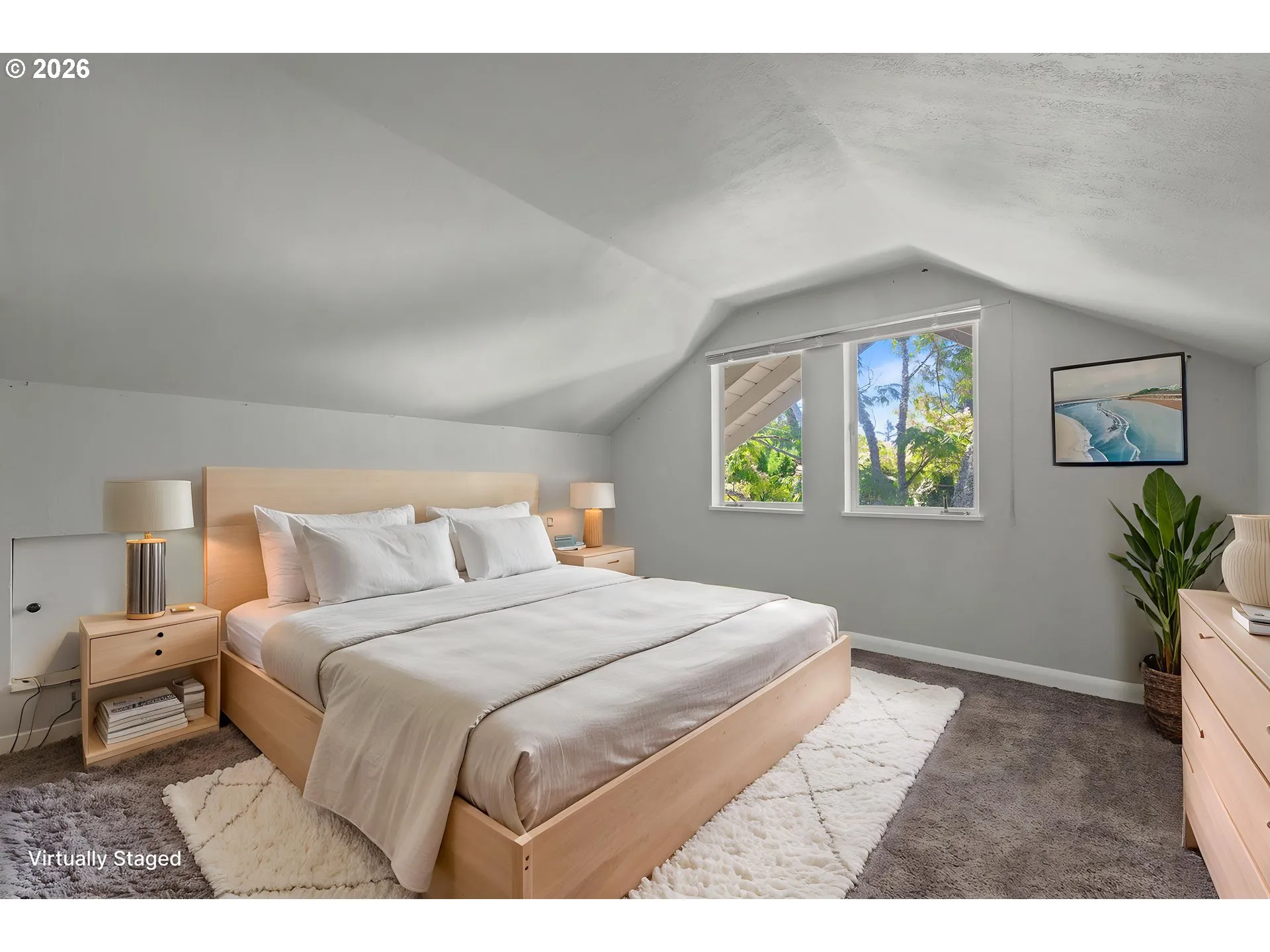 Bedroom-Upper