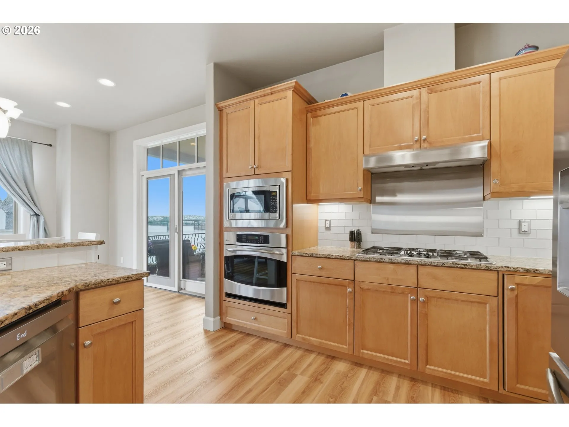 Kitchen-Oven