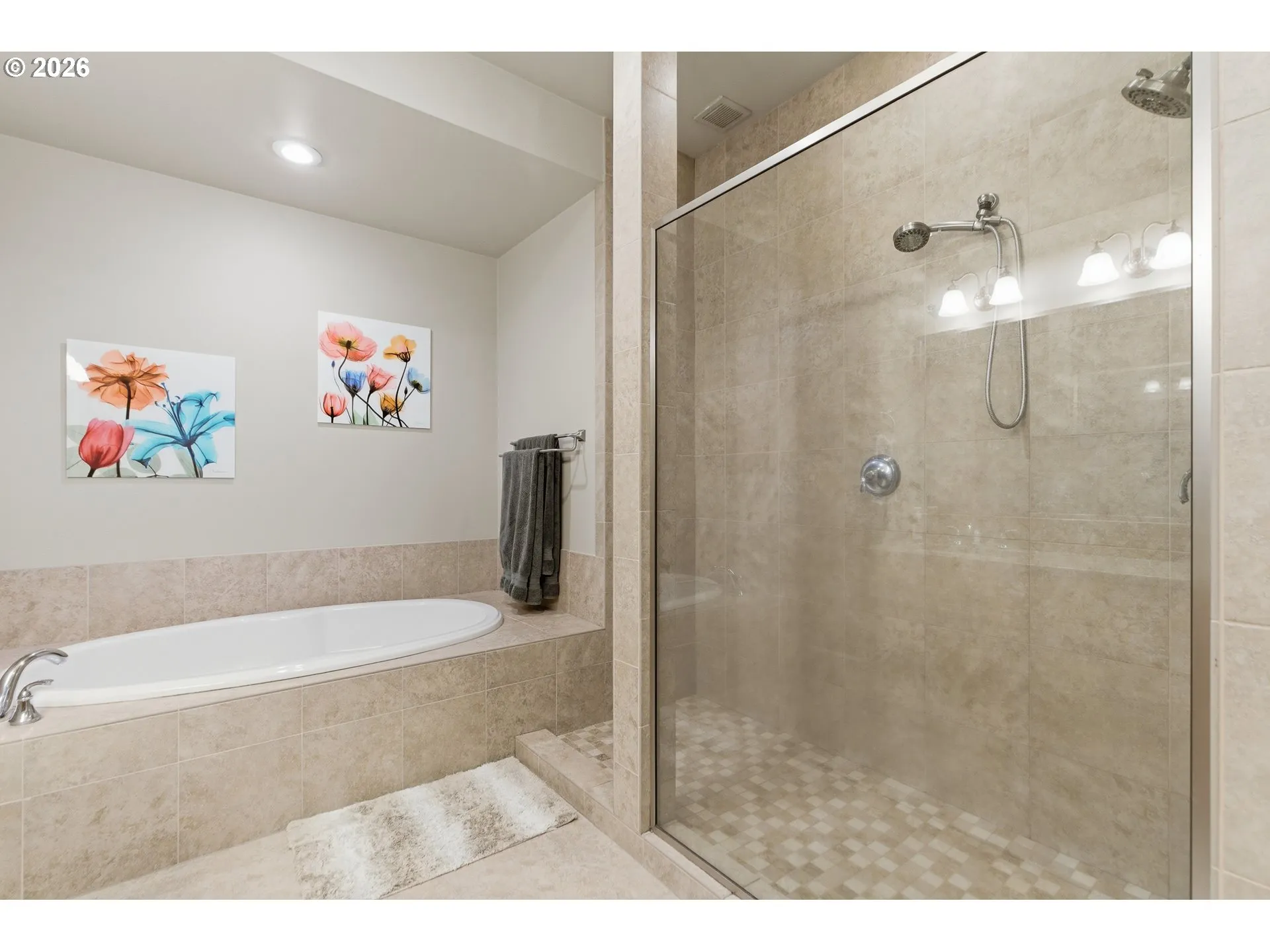 Owner's Suite Bathroom-Garden Tub