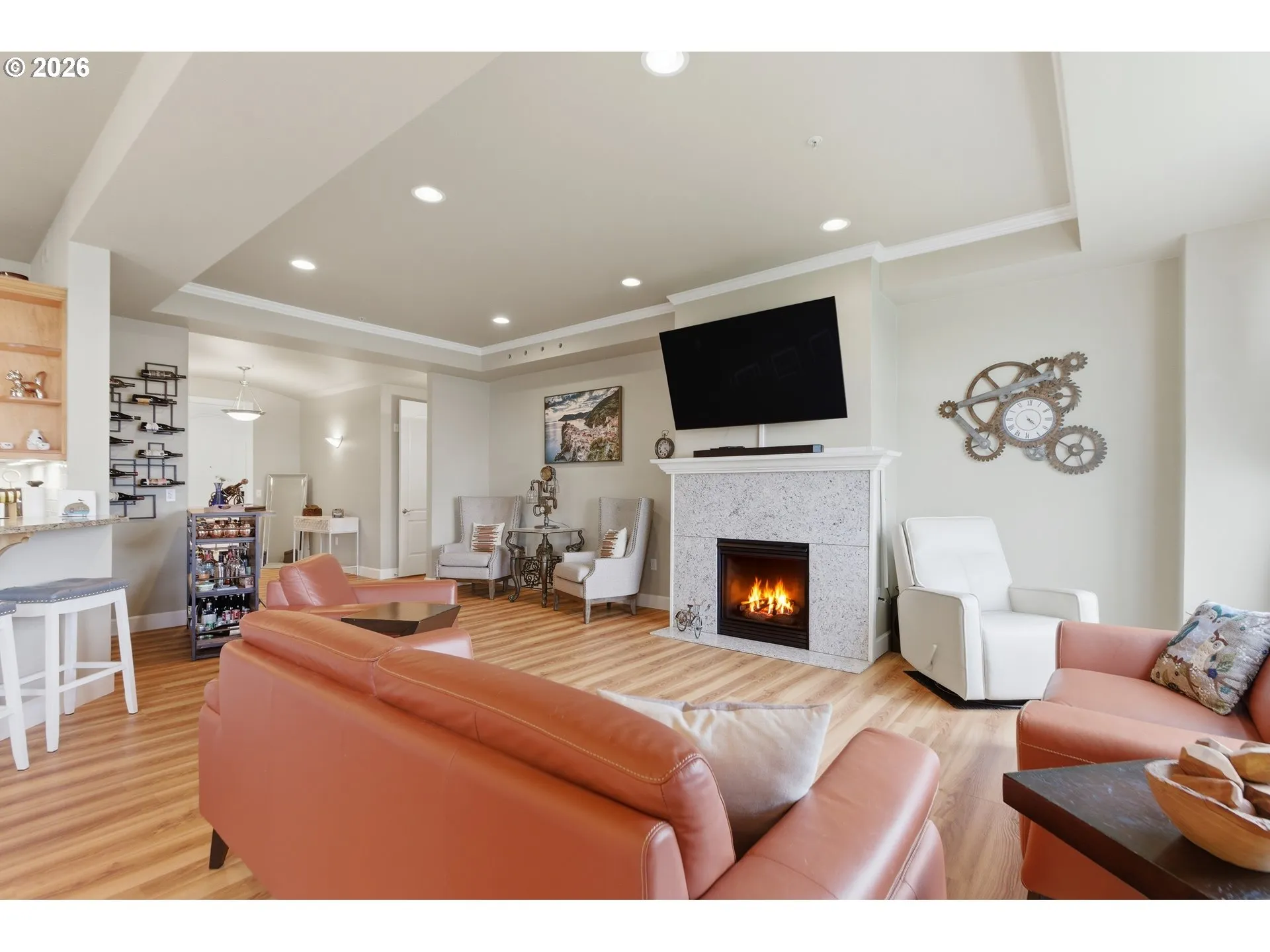 Living Room-Fireplace