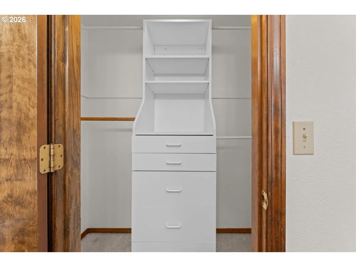 Primary Bedroom-Walk-In Closet