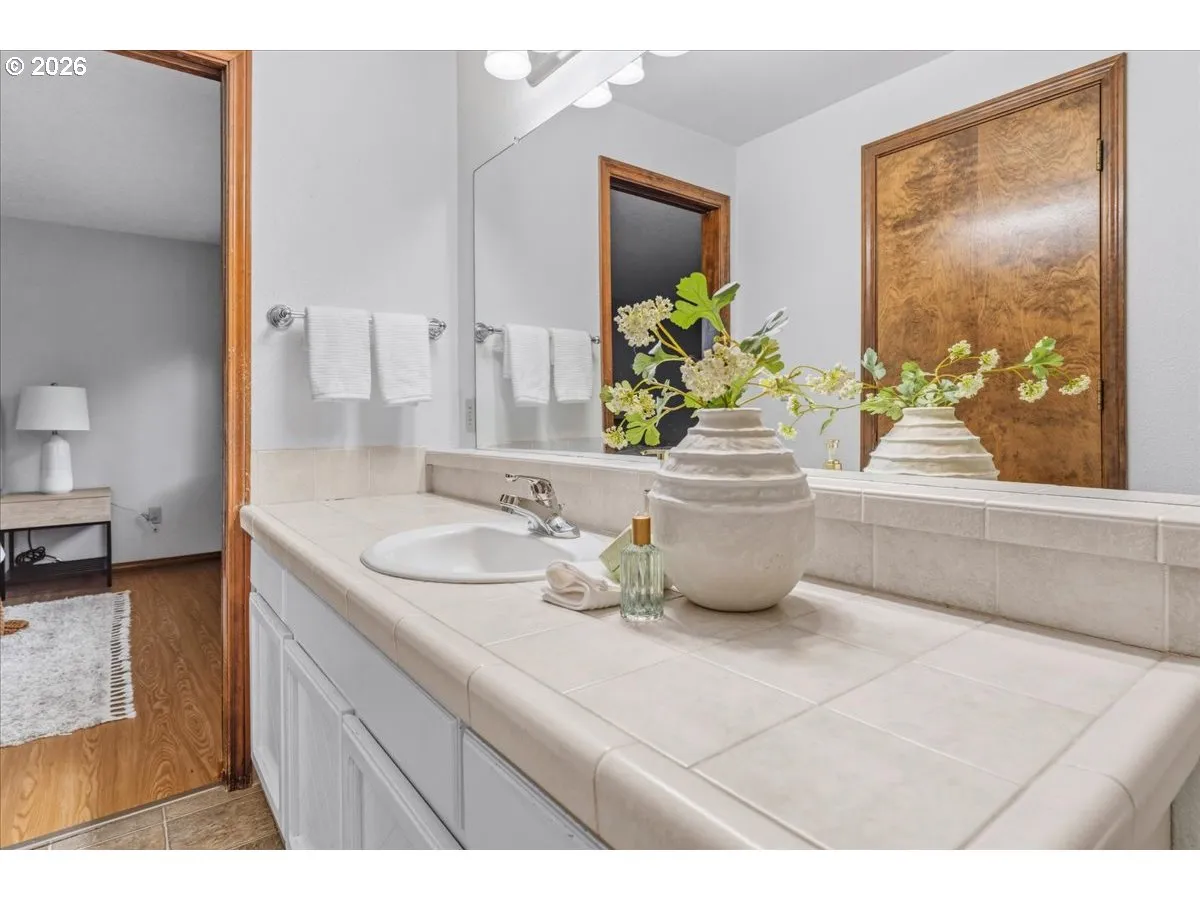 Primary Bedroom-Attached Bathroom
