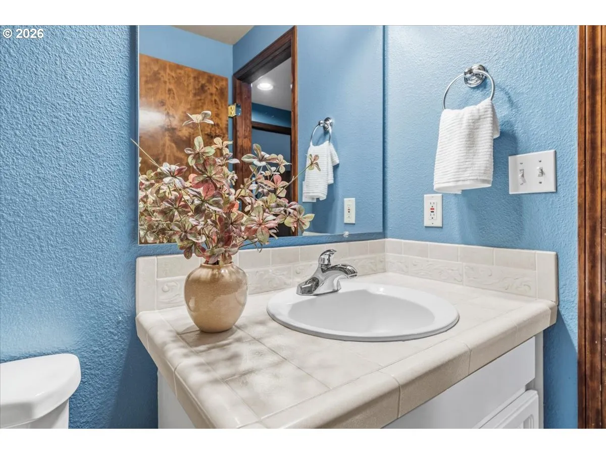 Bathroom-Hall