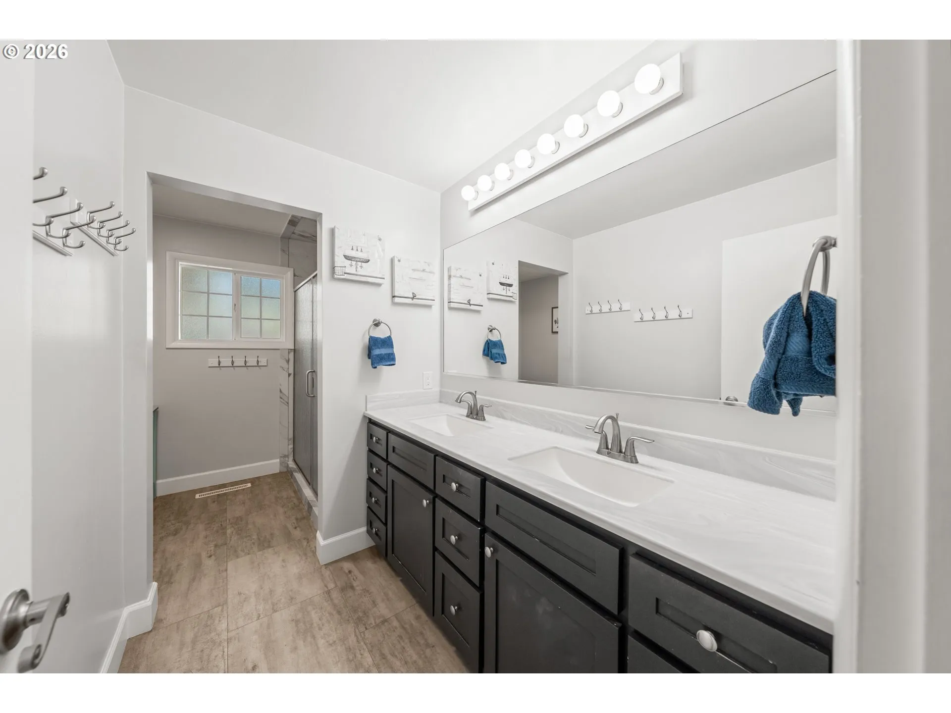 Bathroom-Hall