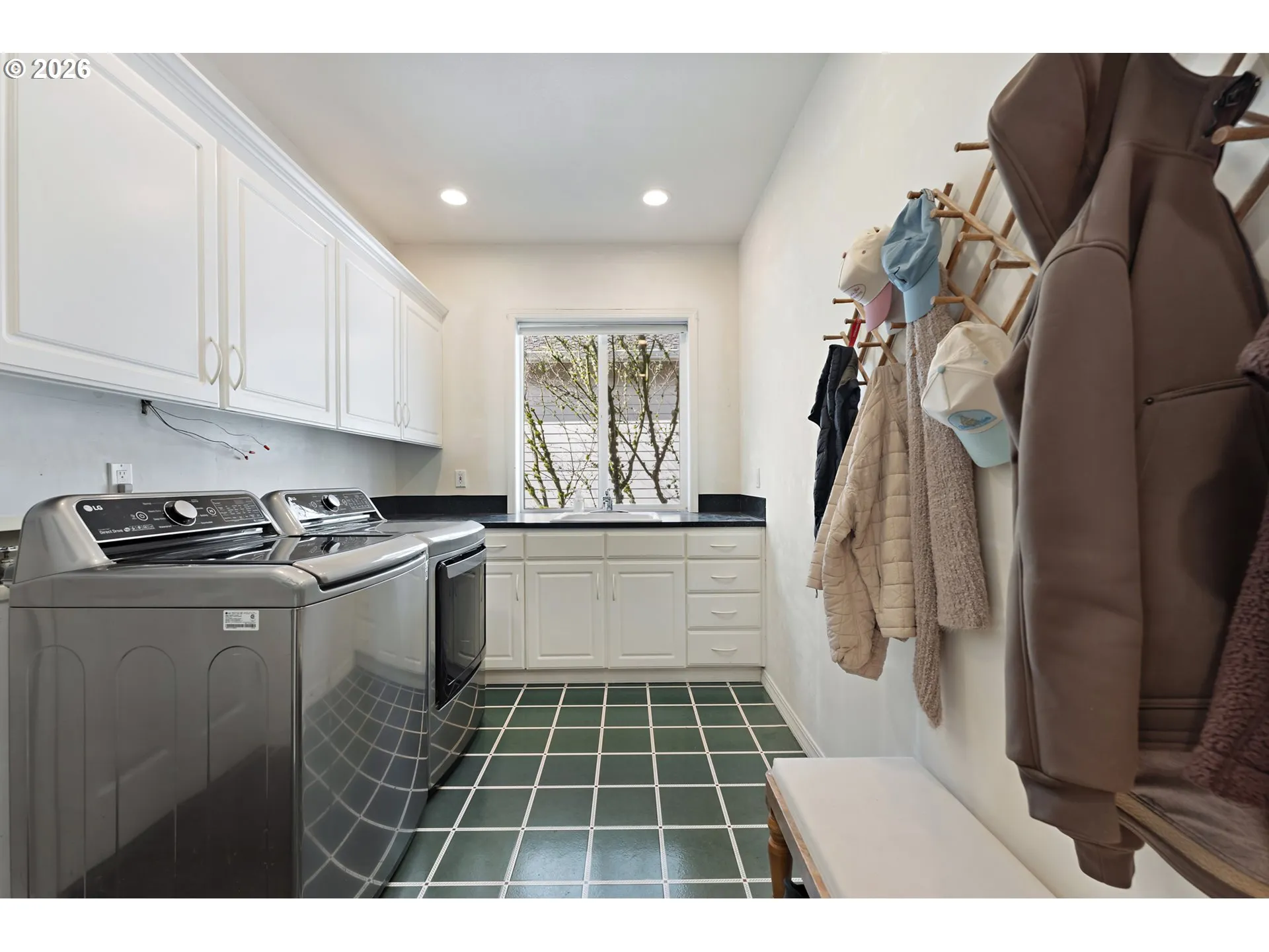 Laundry-Main