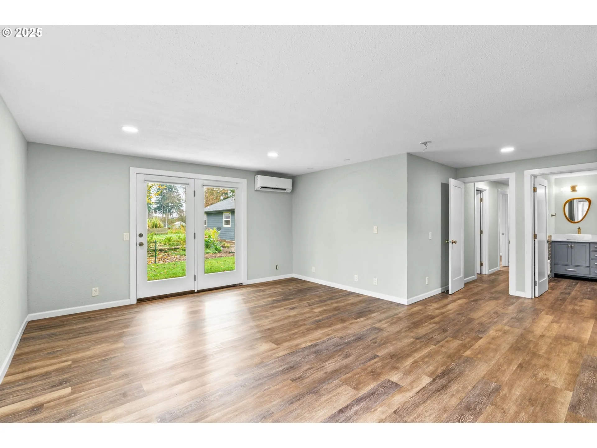 Bedroom, Primary-View From