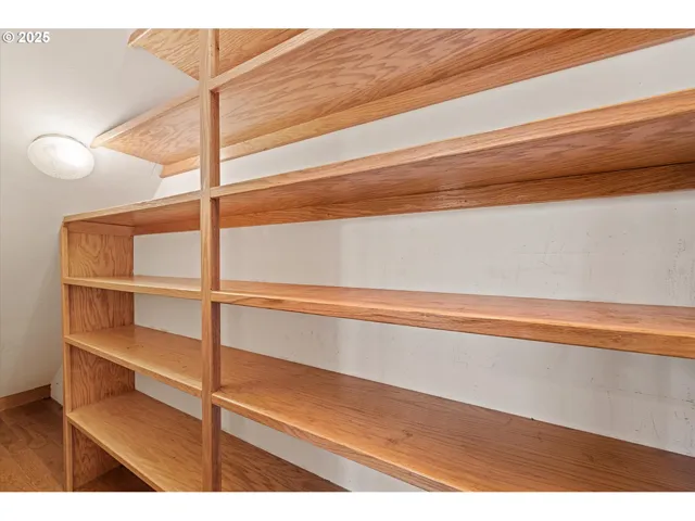 Pantry-Main