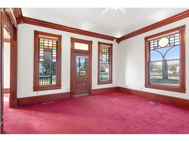 Entrance/Foyer