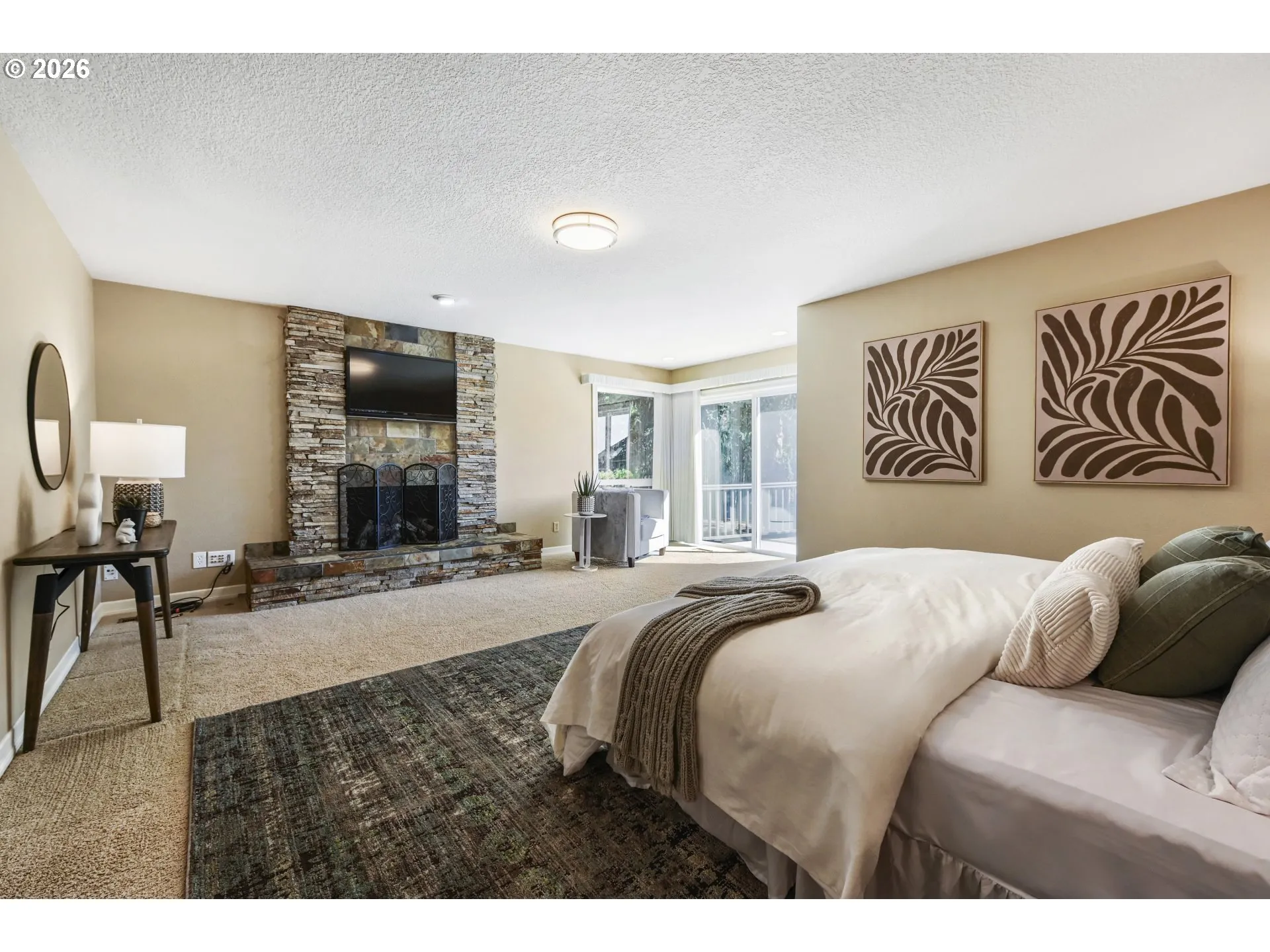 Bedroom, Owner's Suite-Upper