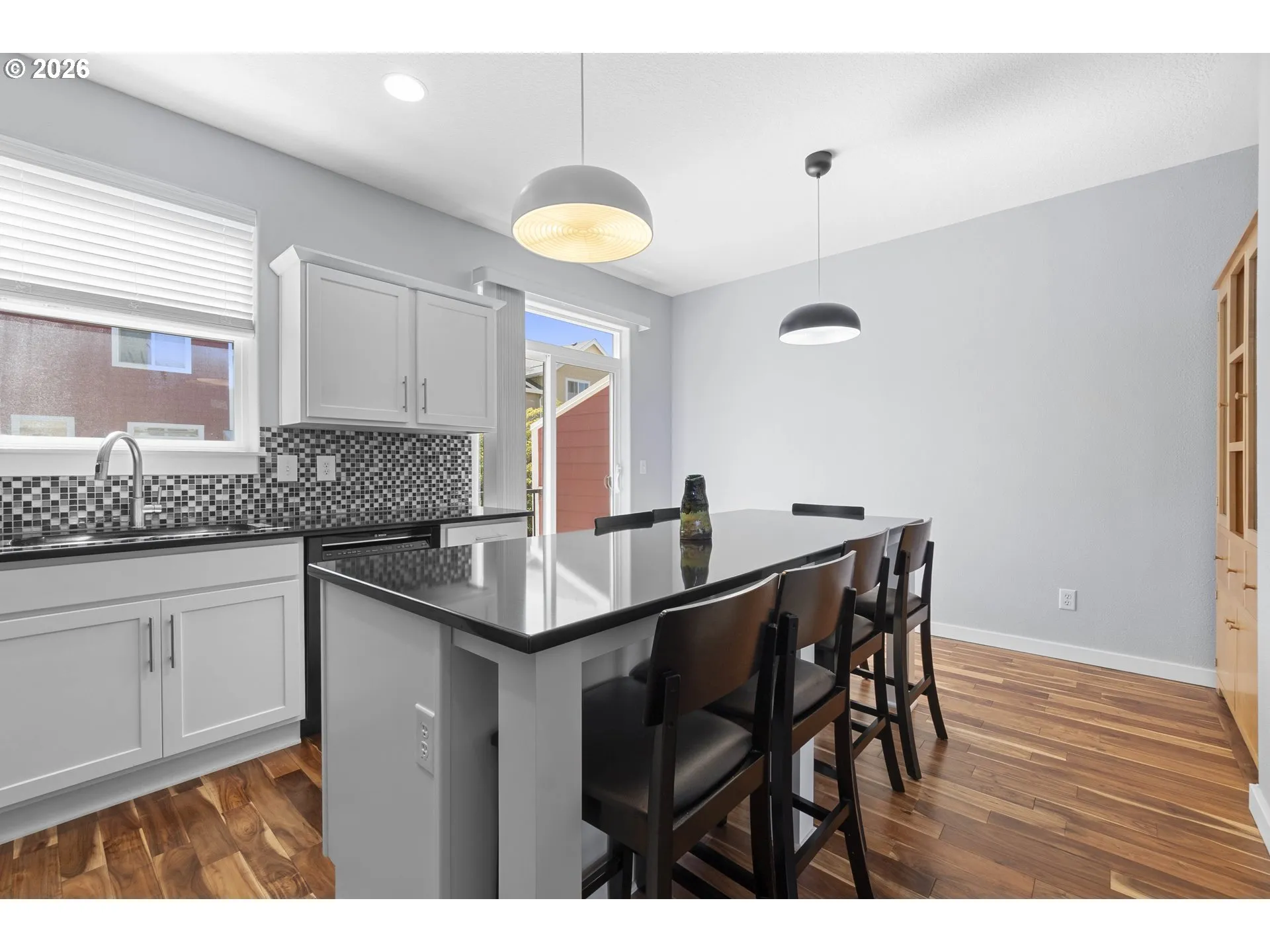 Kitchen-Island