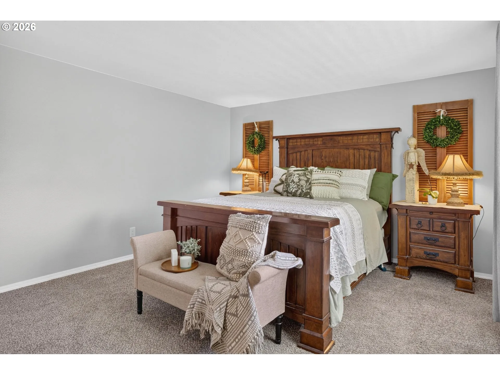 Primary Bedroom-Upper