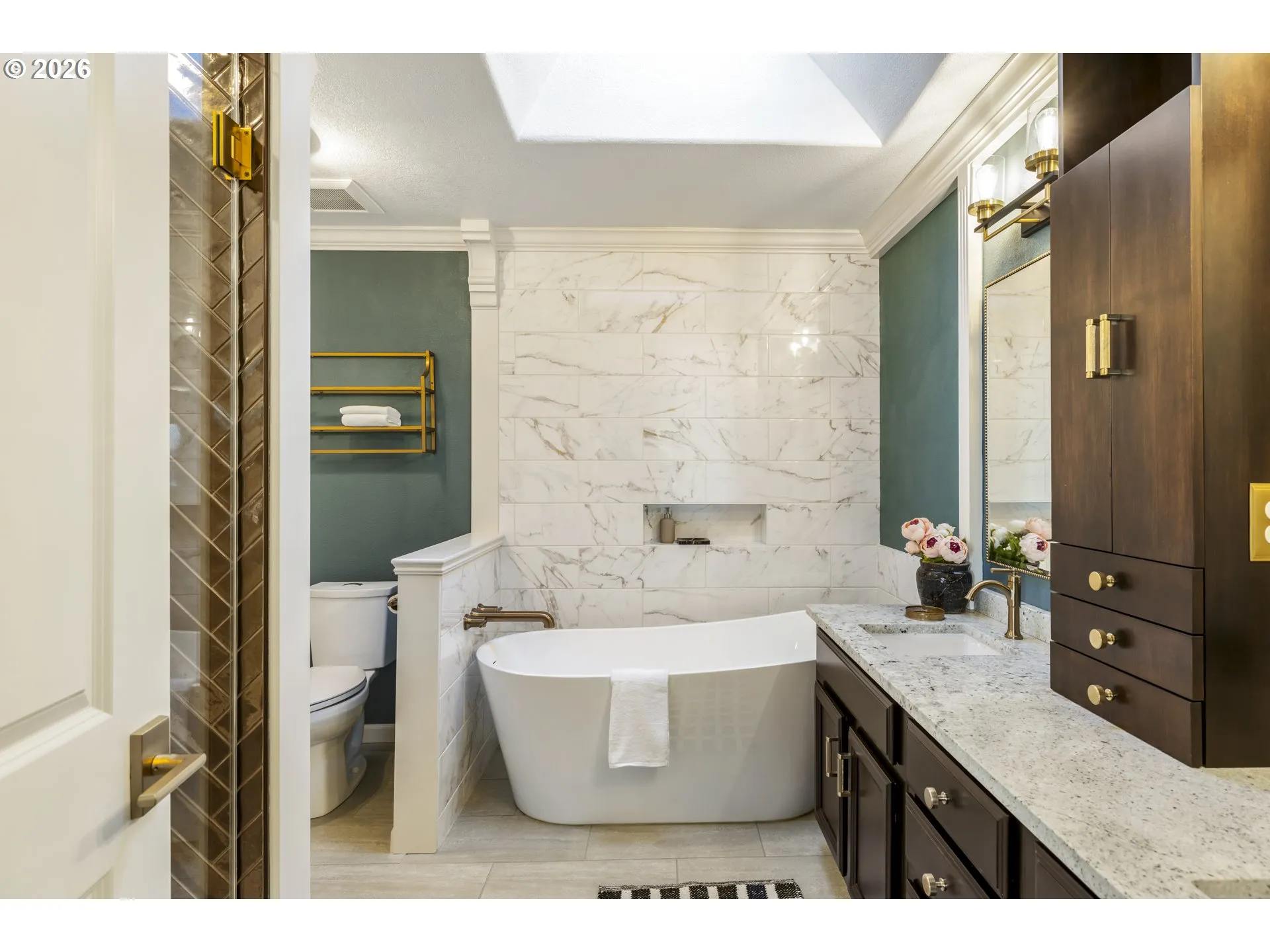Bathroom-Garden Tub