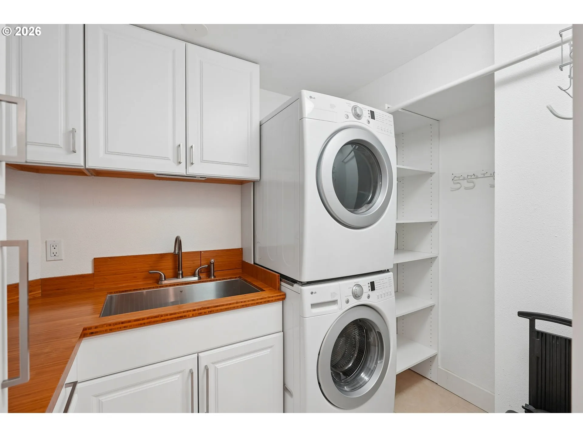 Laundry-Main