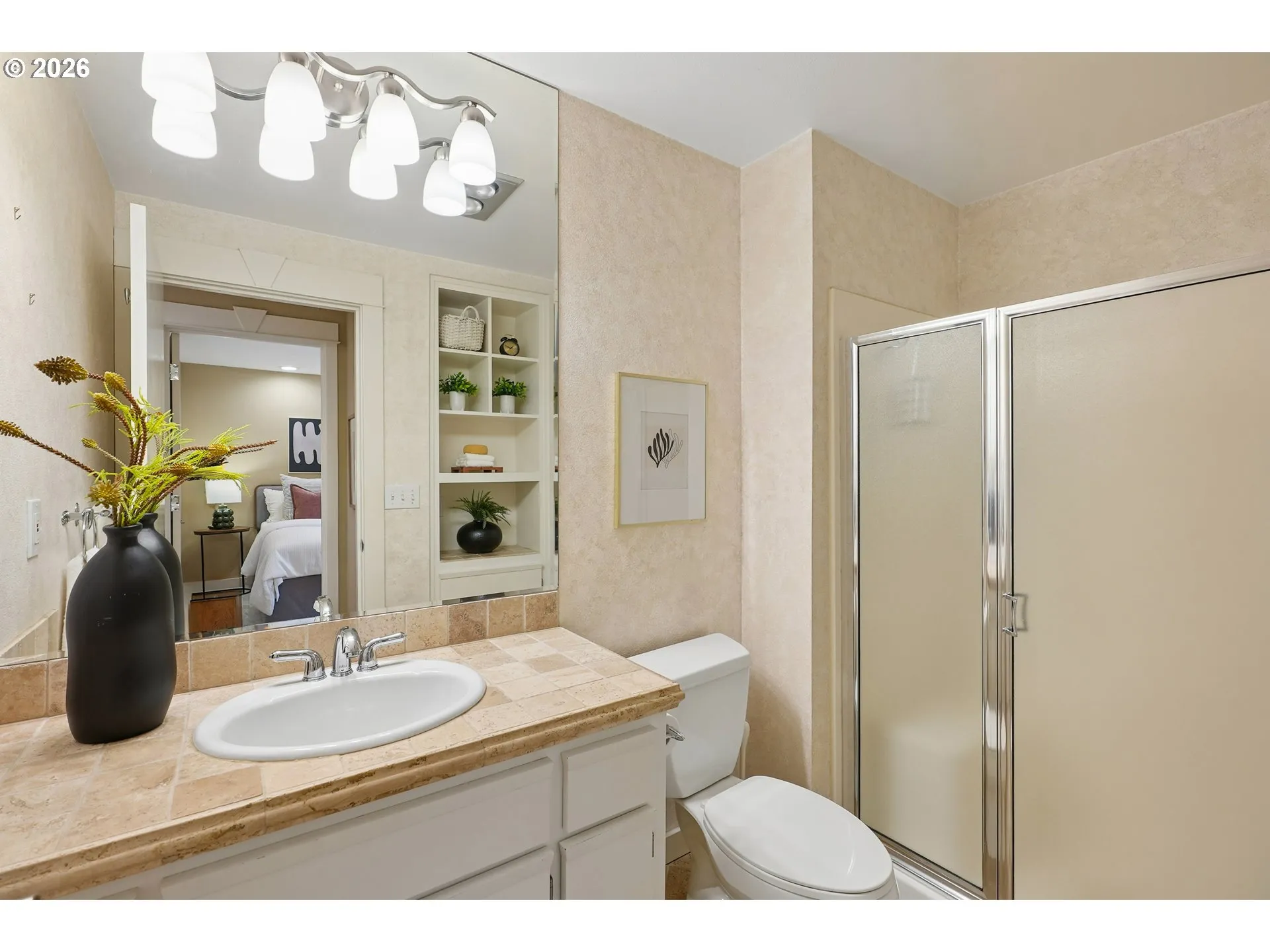 Bathroom-Upper