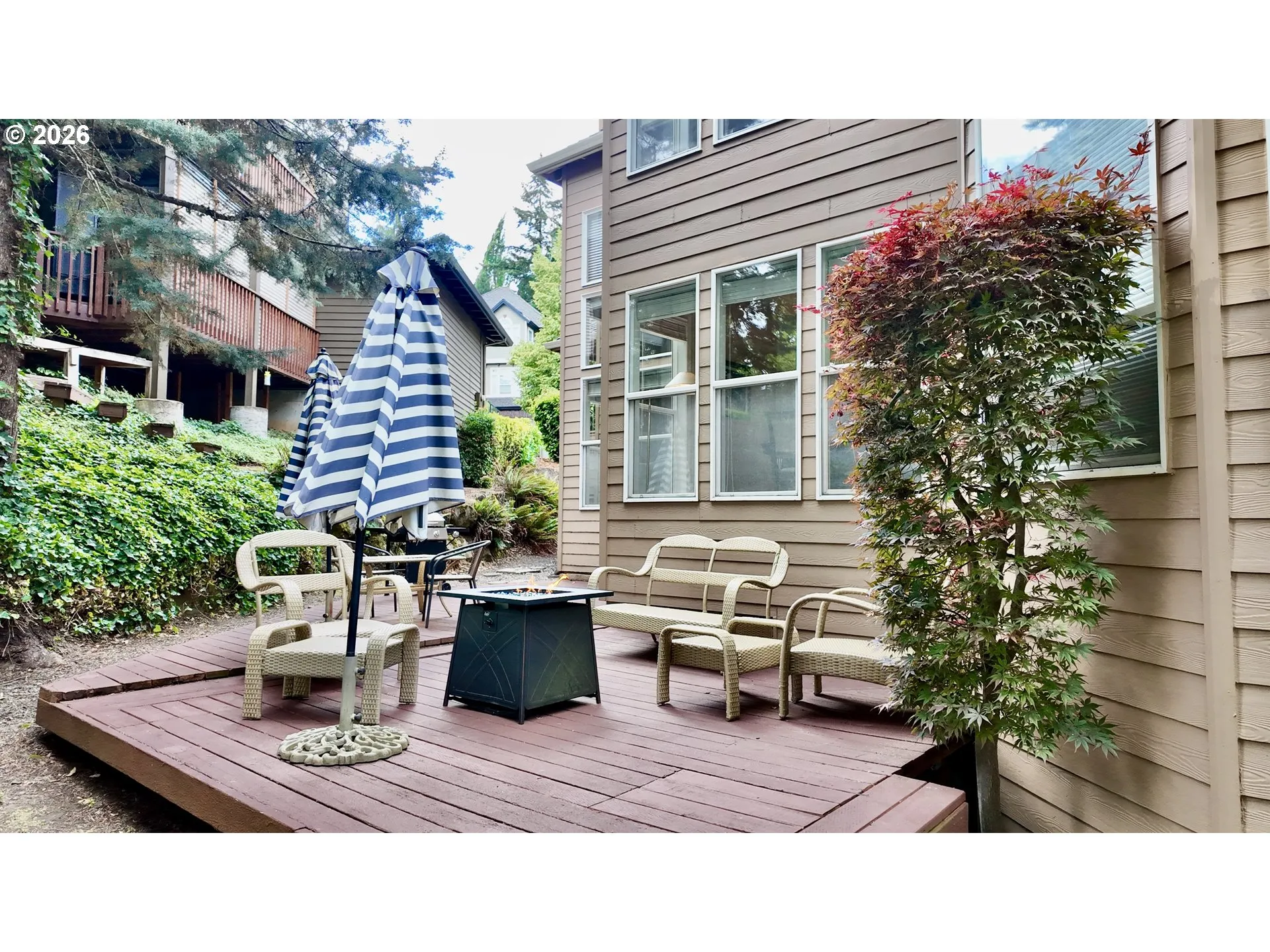 Deck-Lower