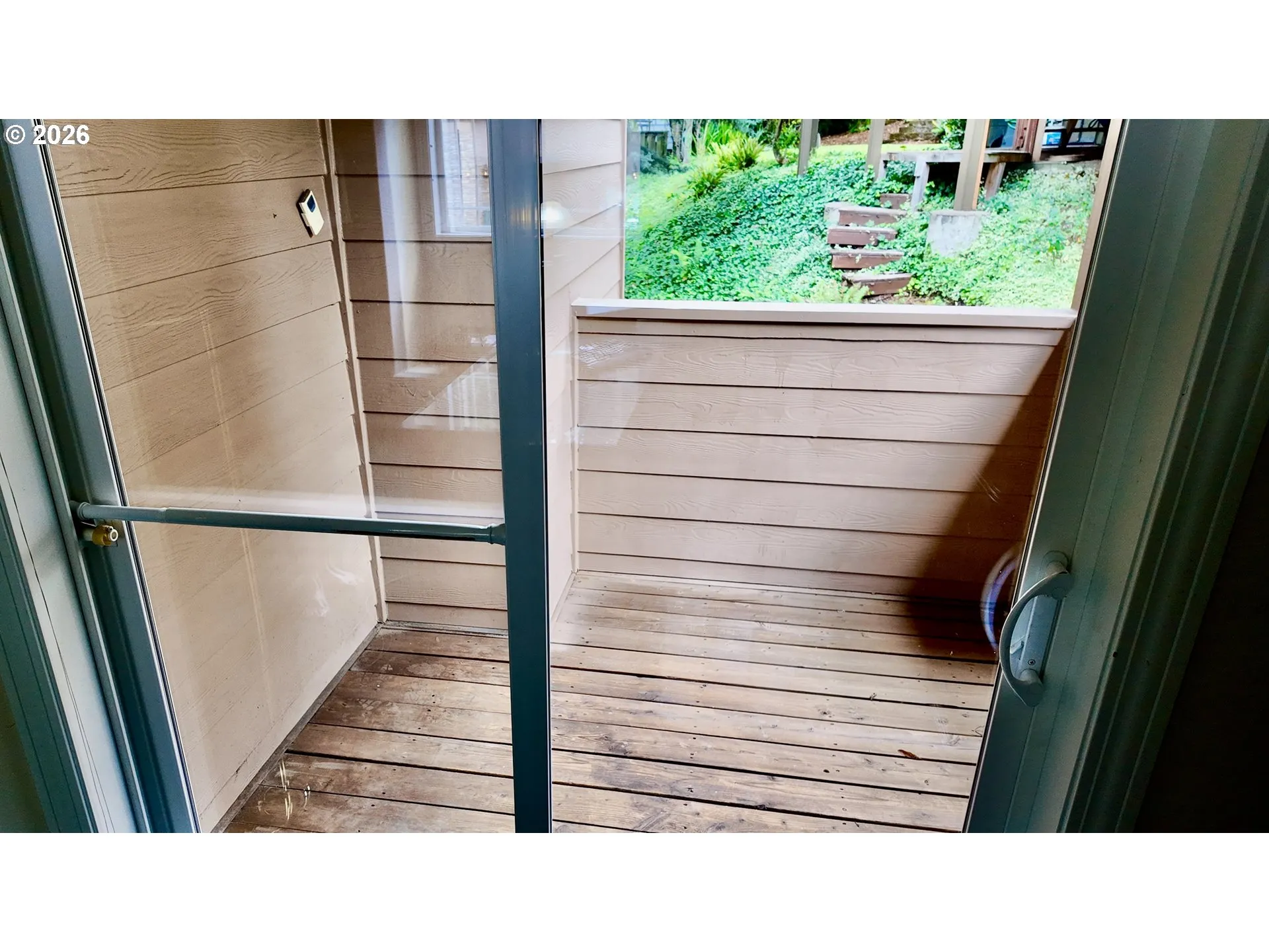 Balcony-Covered