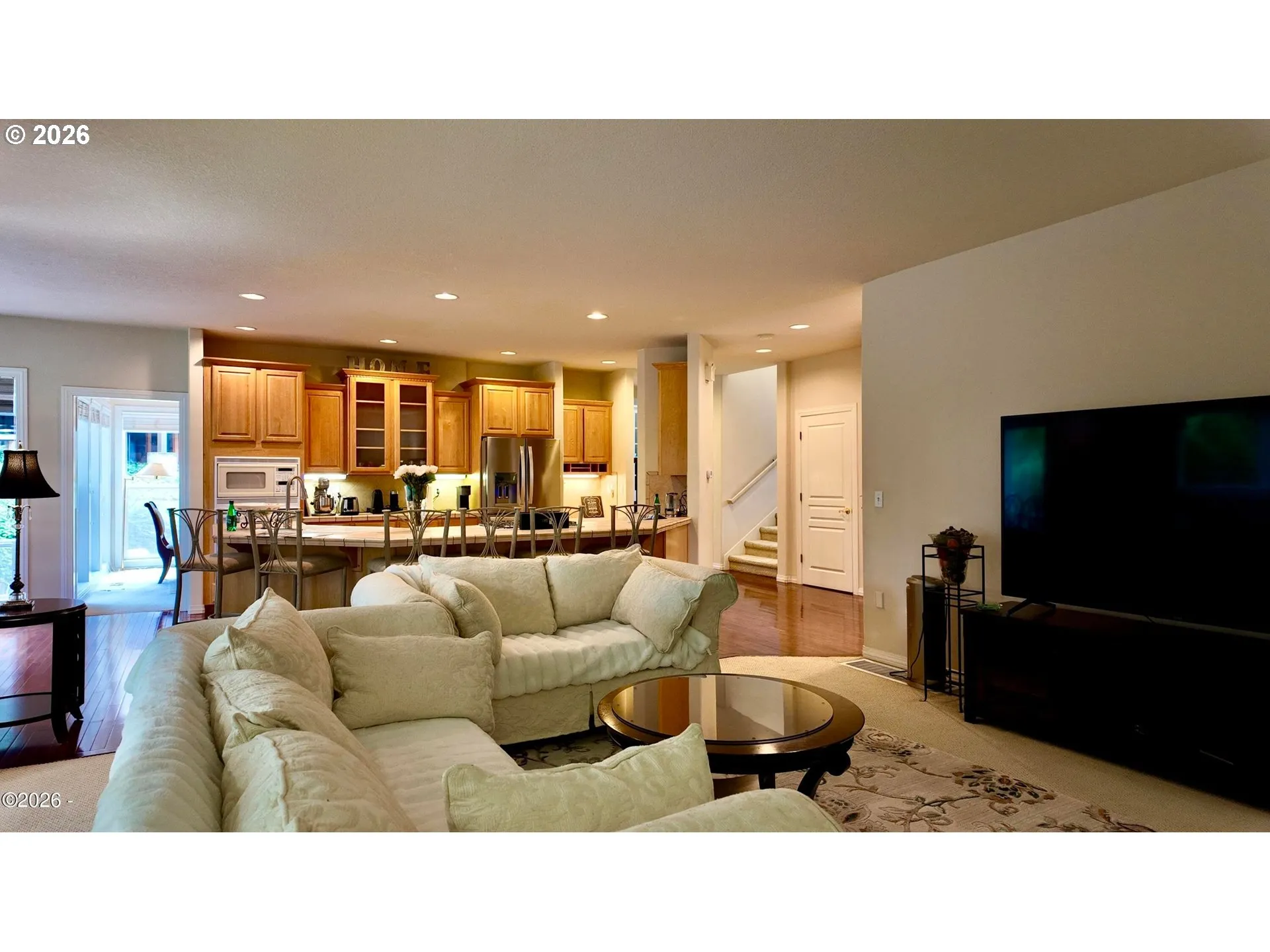 Living Room-Fireplace