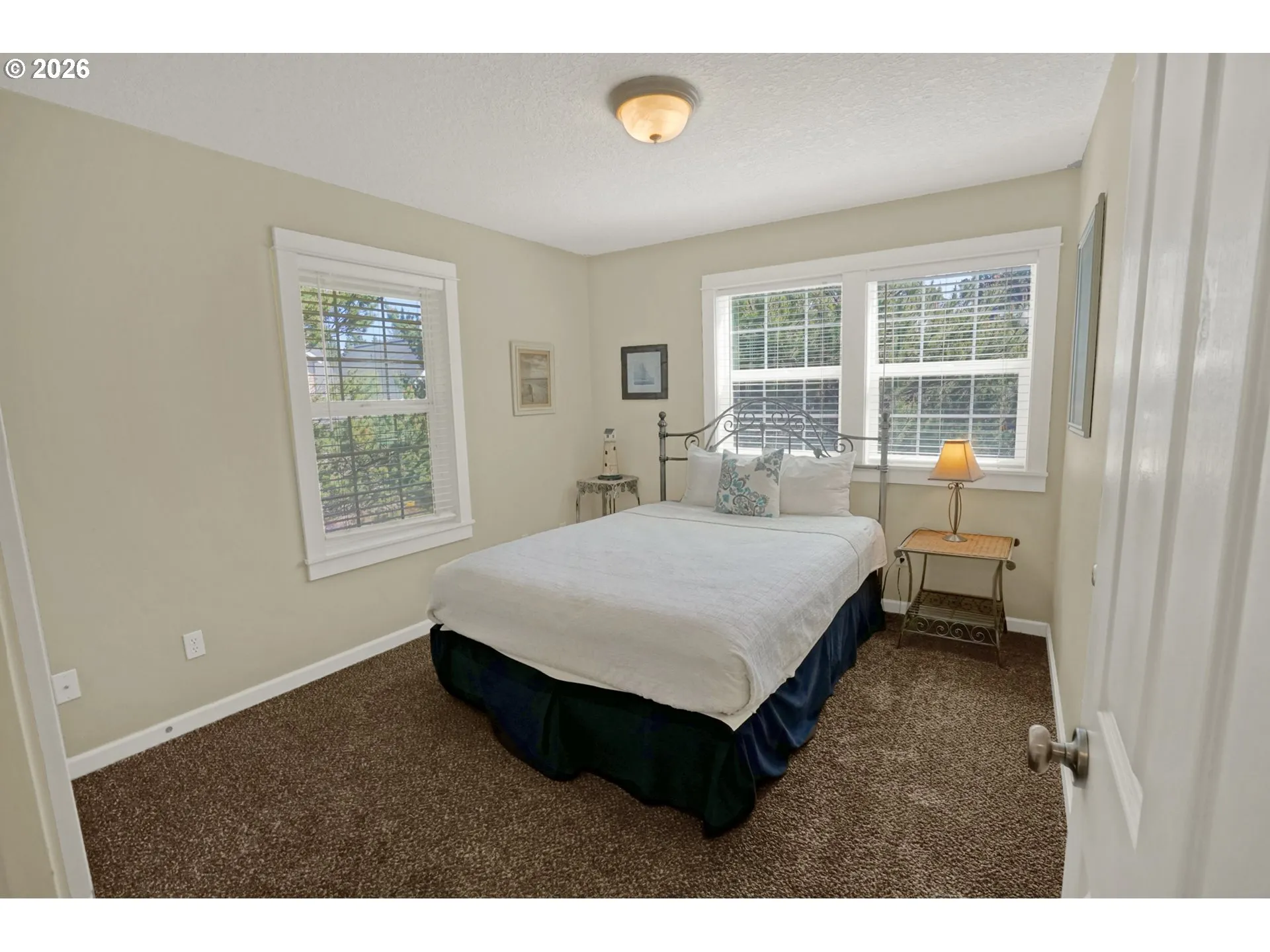 Bedroom, Primary