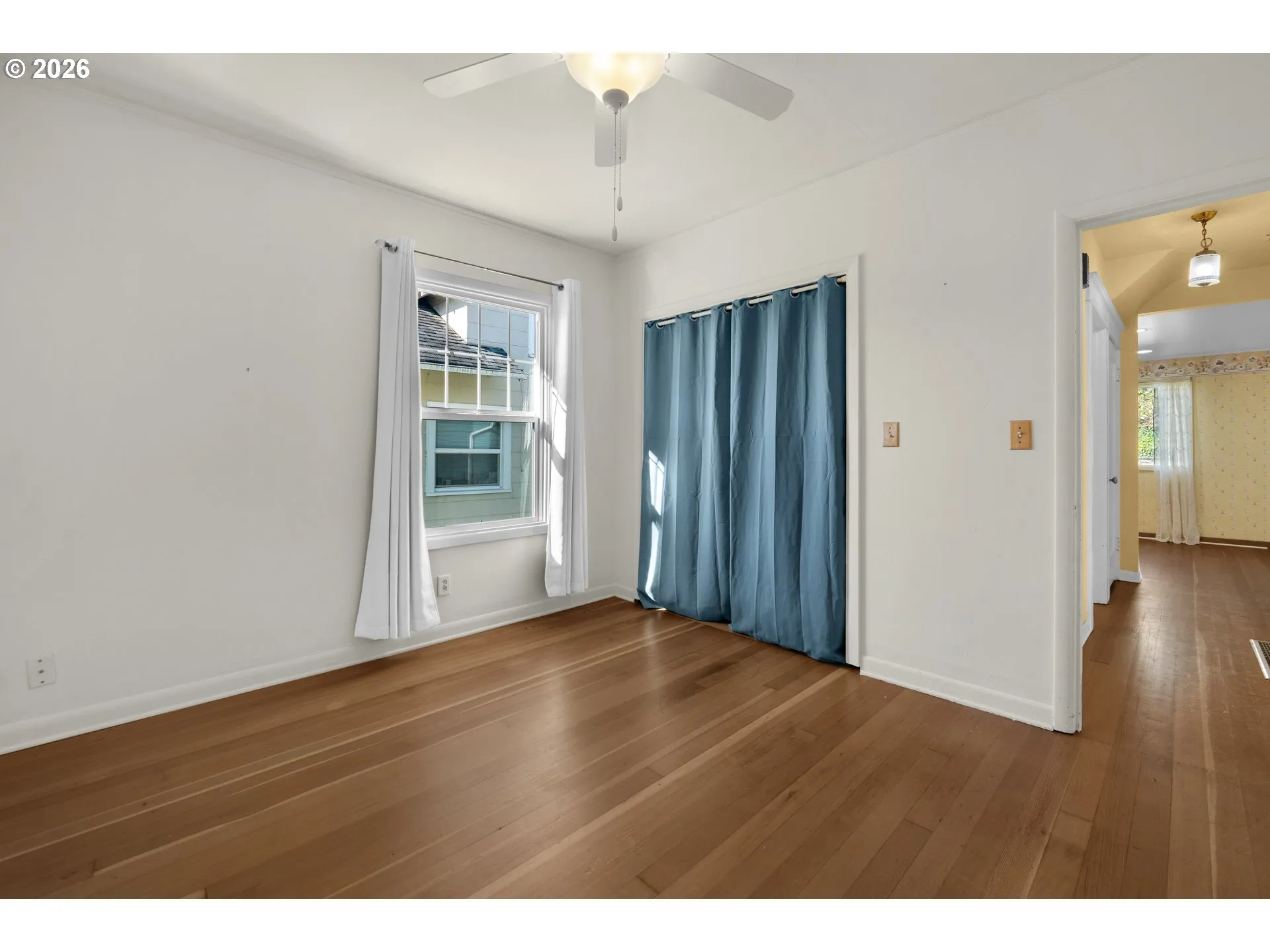 Bedroom-Main