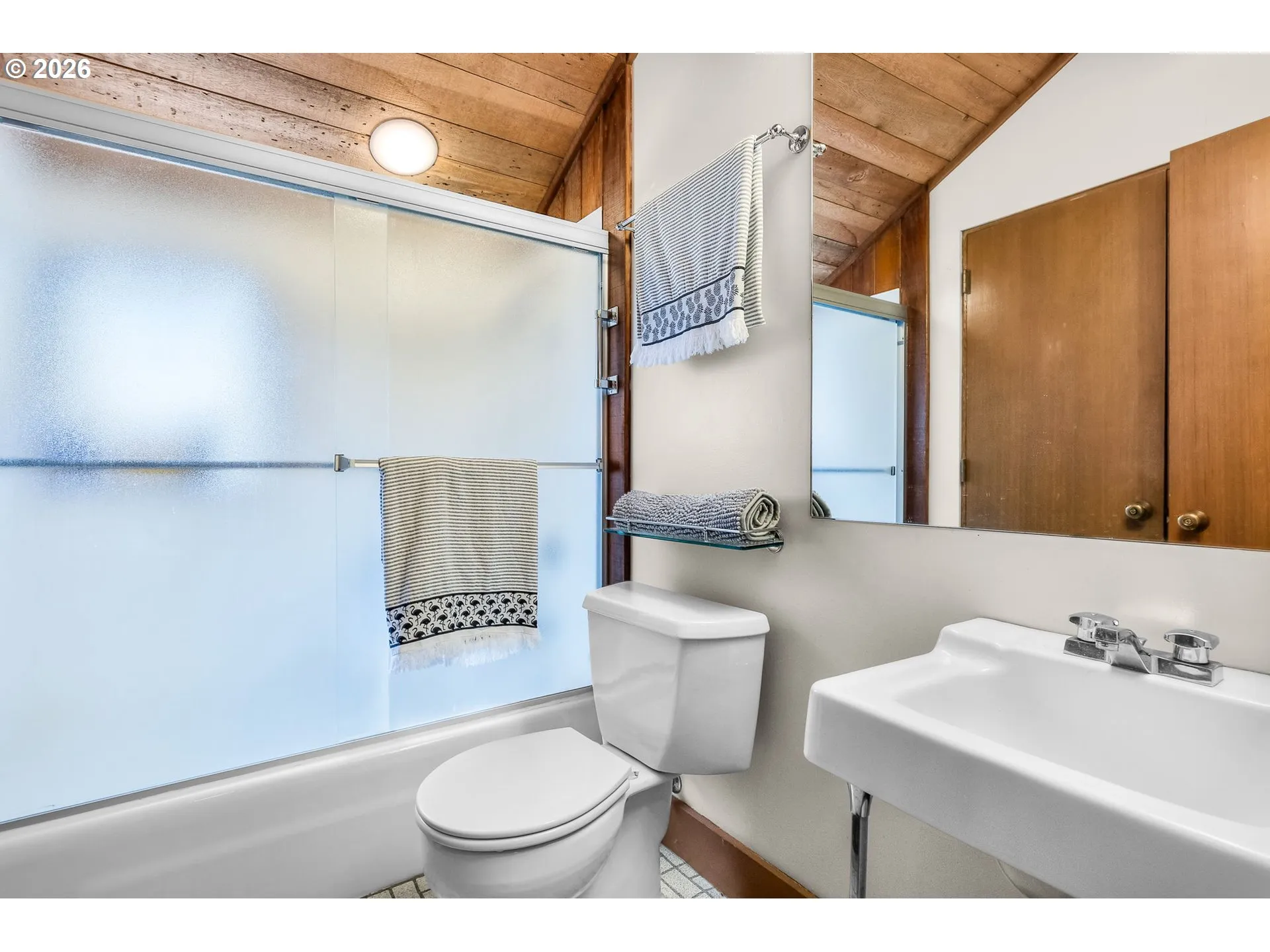 Bathroom-Jack and Jill