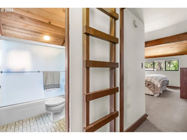 Bathroom-Jack and Jill