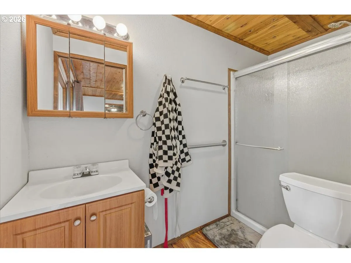 Attached Bathroom #1