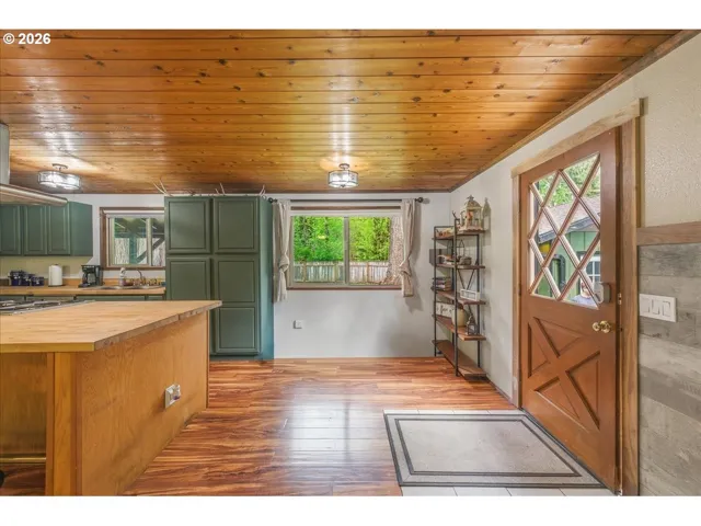 Entrance/Foyer
