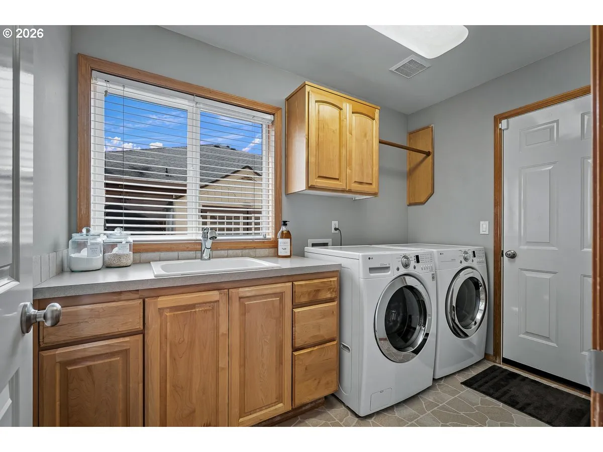 Laundry-Main