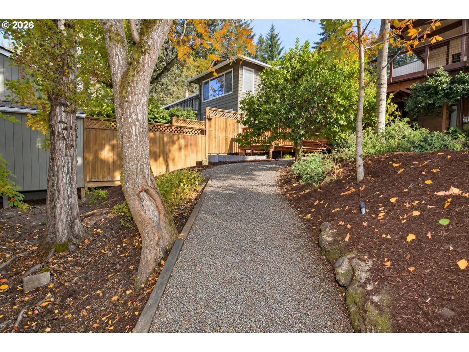 Yard-Back