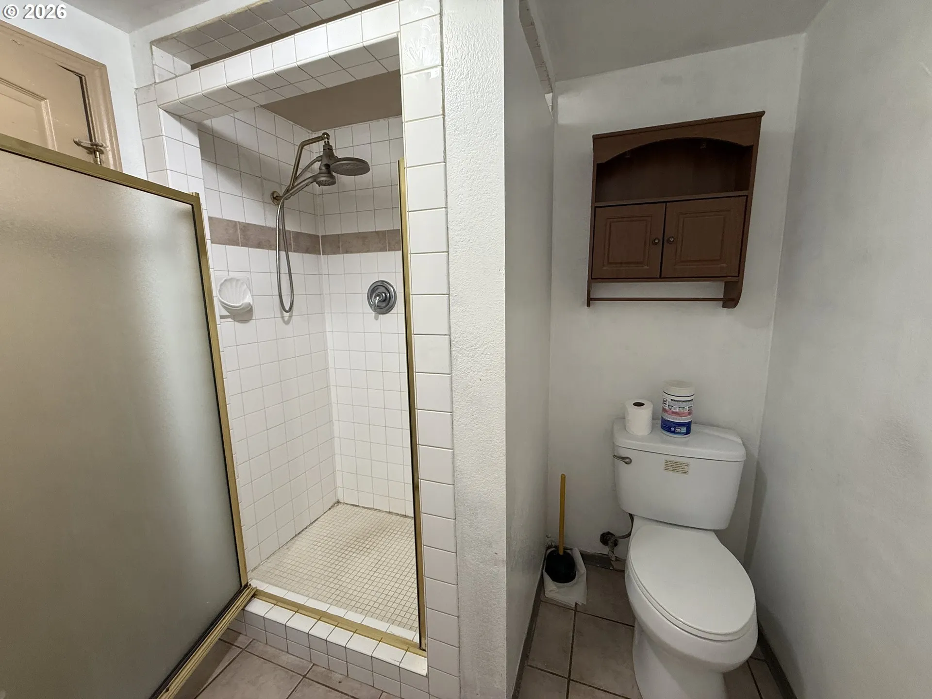 Bathroom-Lower