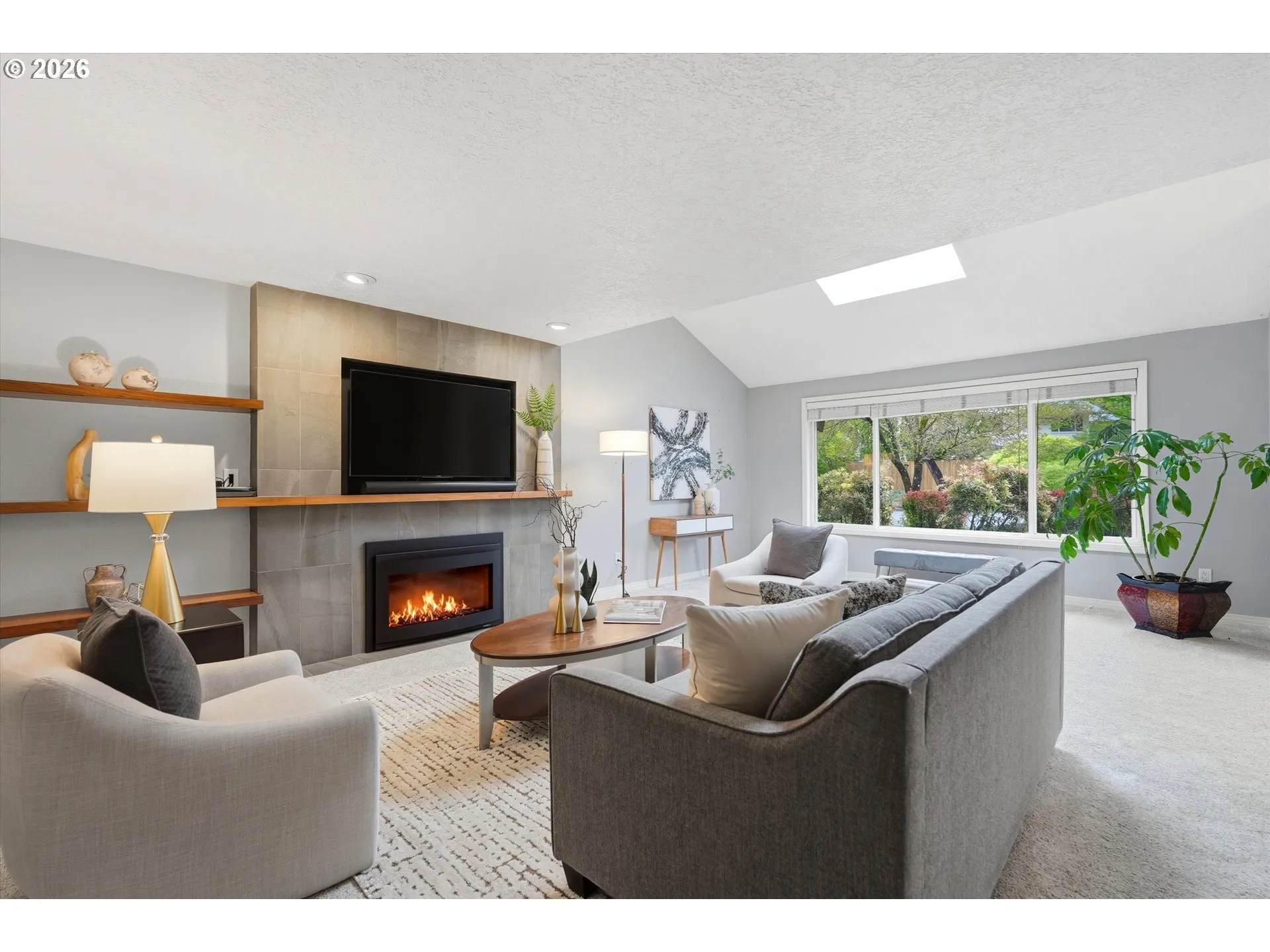 Living Room-Fireplace