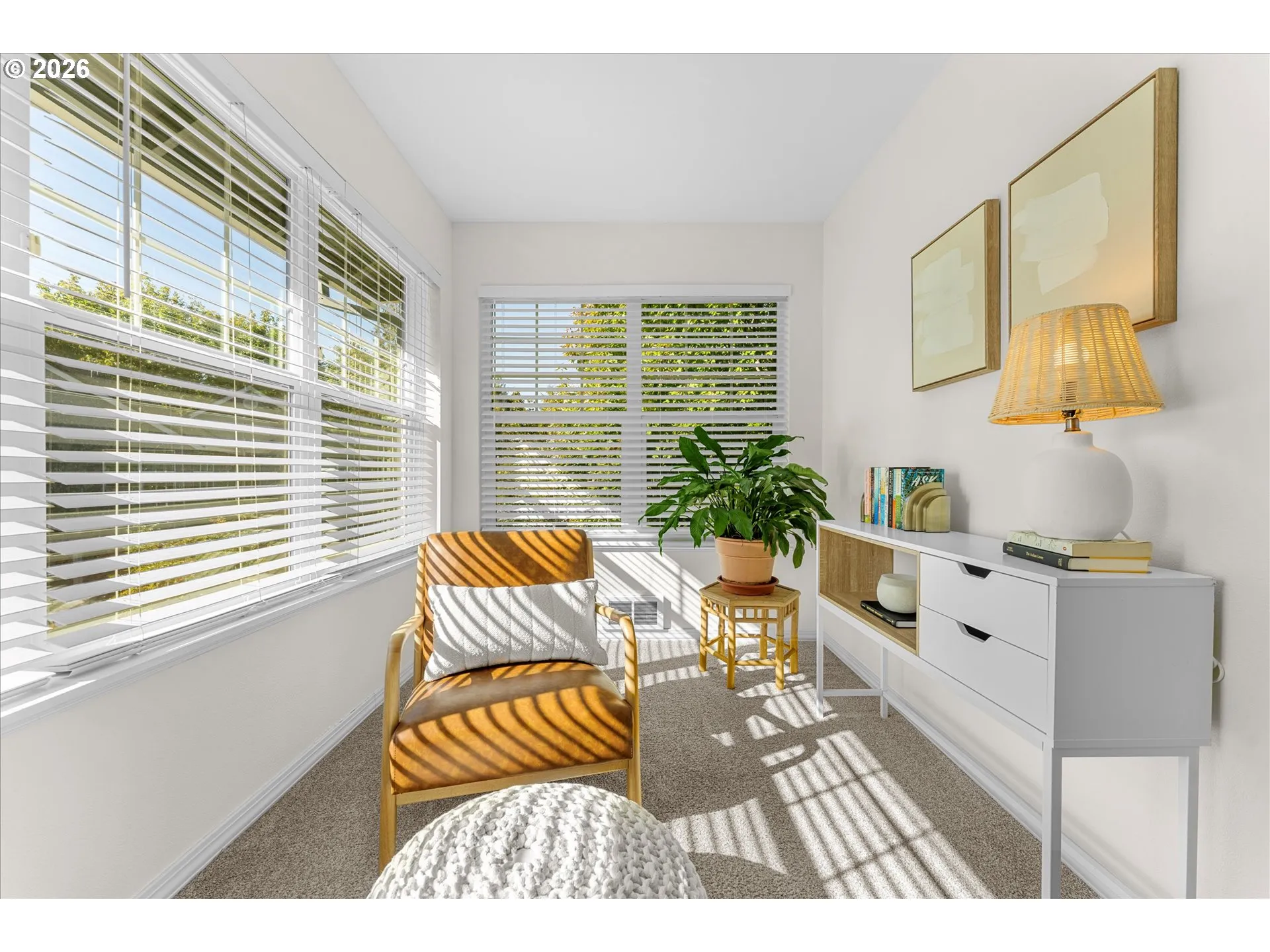 Bedroom, Primary