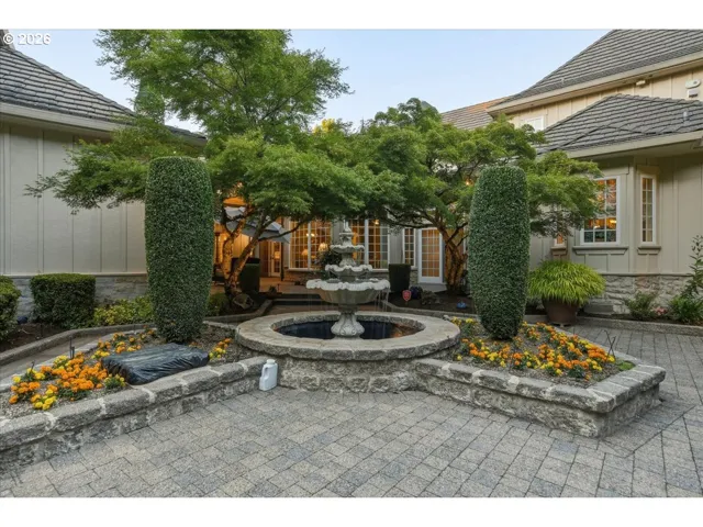 Water Feature