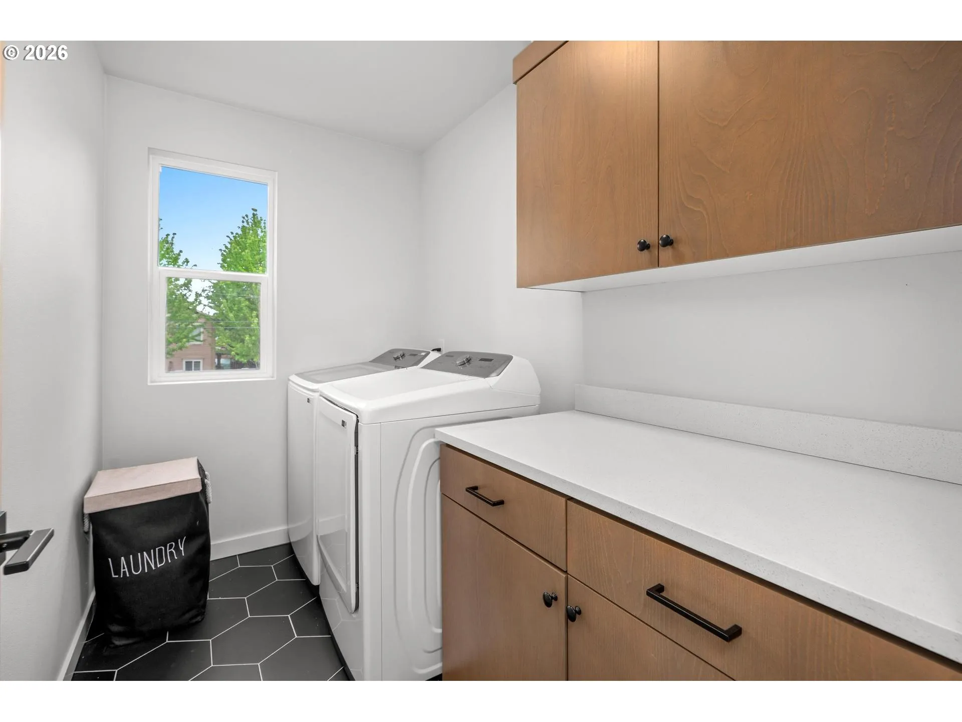 Laundry-Upper