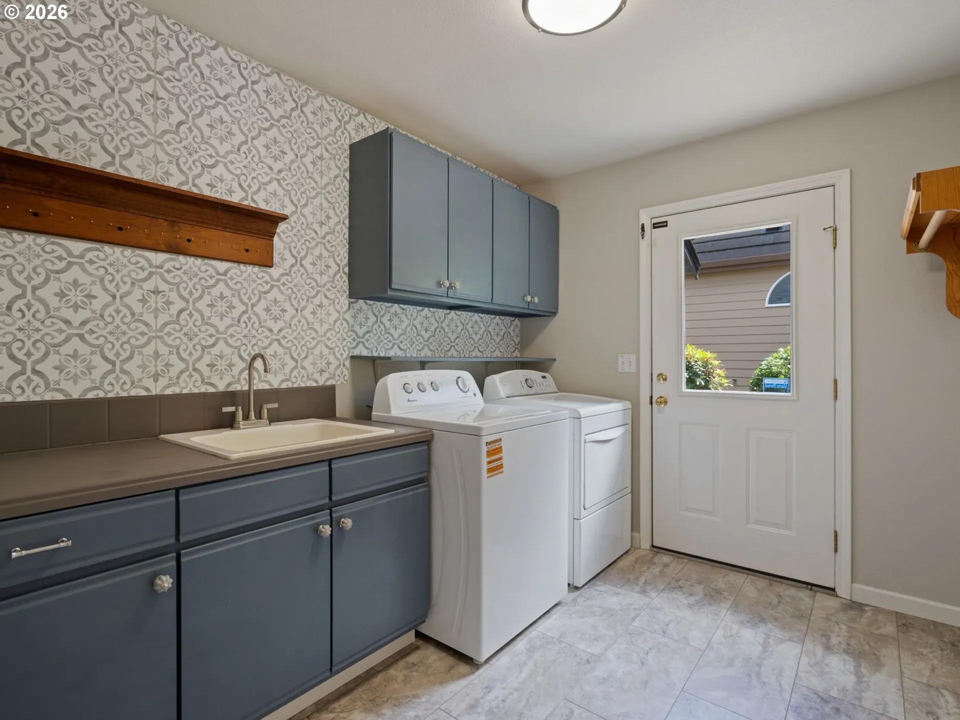 Laundry-Main