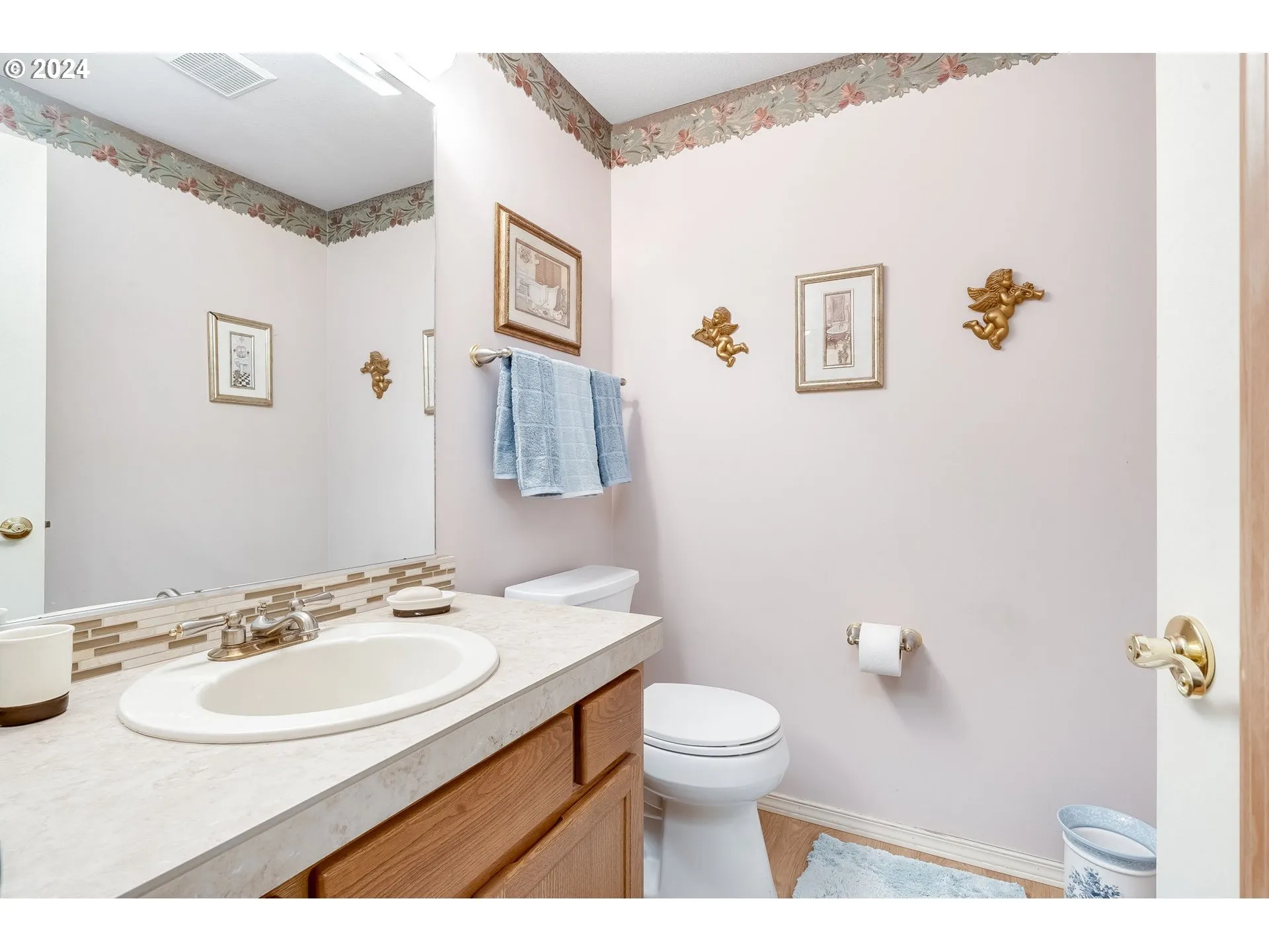 Bathroom-Hall