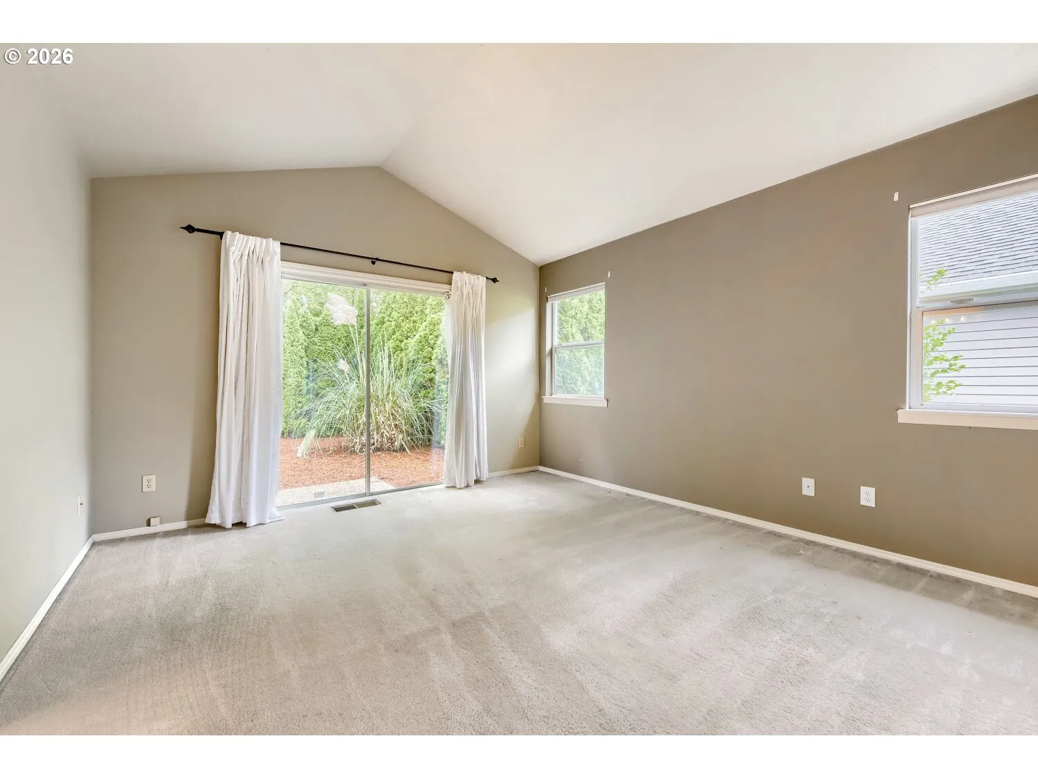 Primary Bedroom-Main