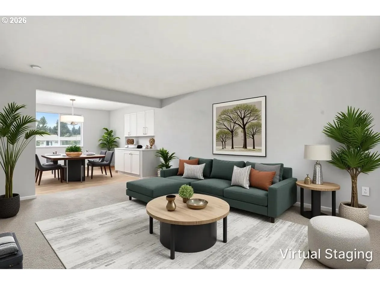 Living Room/Dining Room