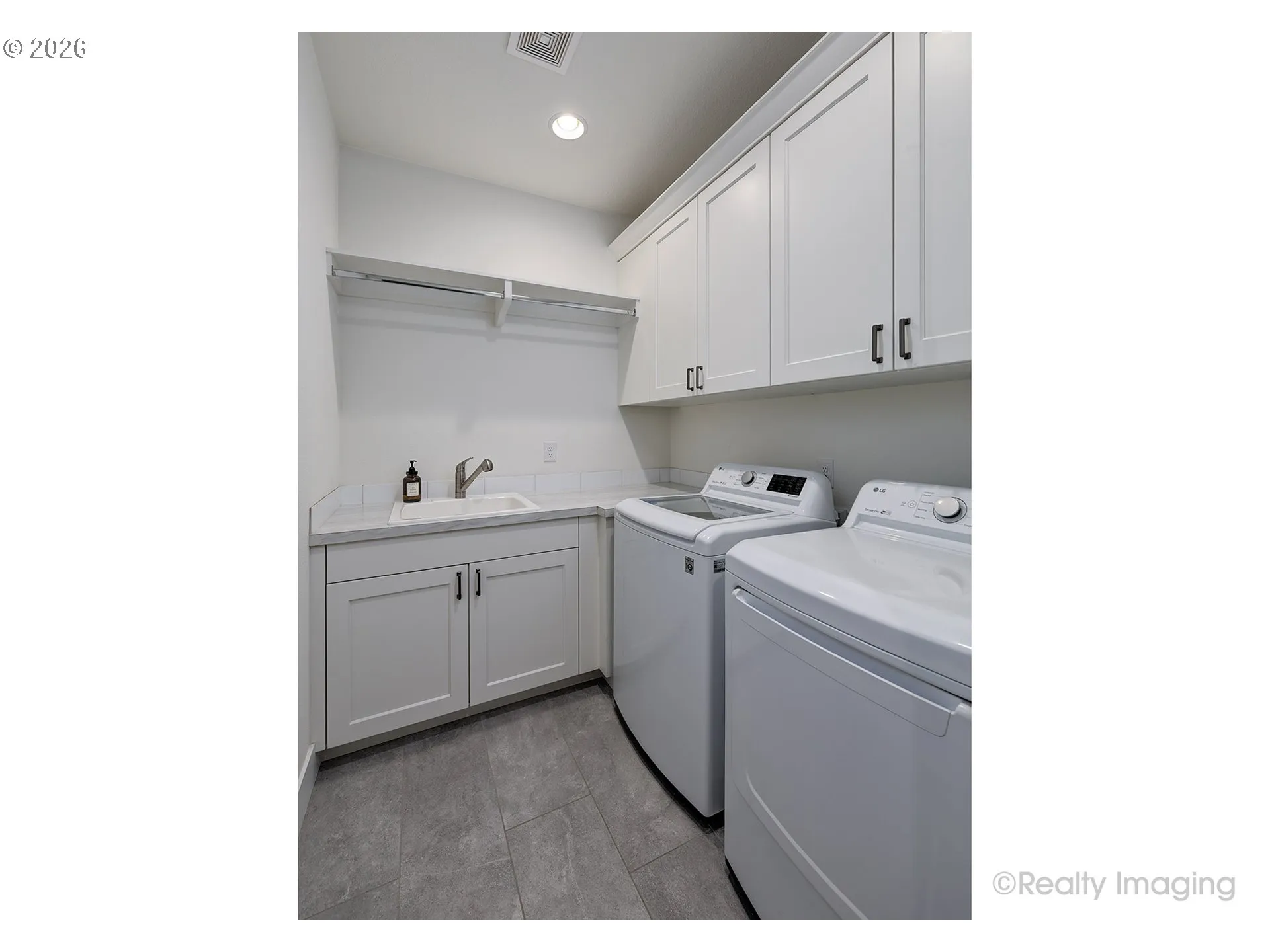 Laundry-Main