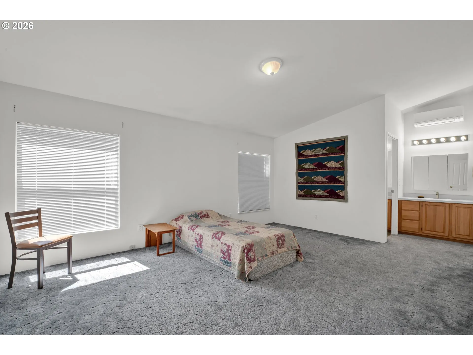 Bedroom, Owner's Suite-Vaulted Ceilings
